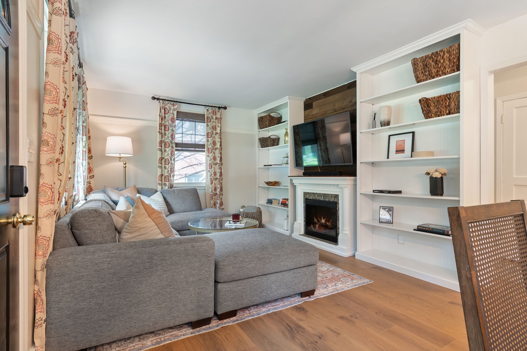 3rd image of 5034 Regent Dr, Nashville, TN 37220 | MLS# 3513135