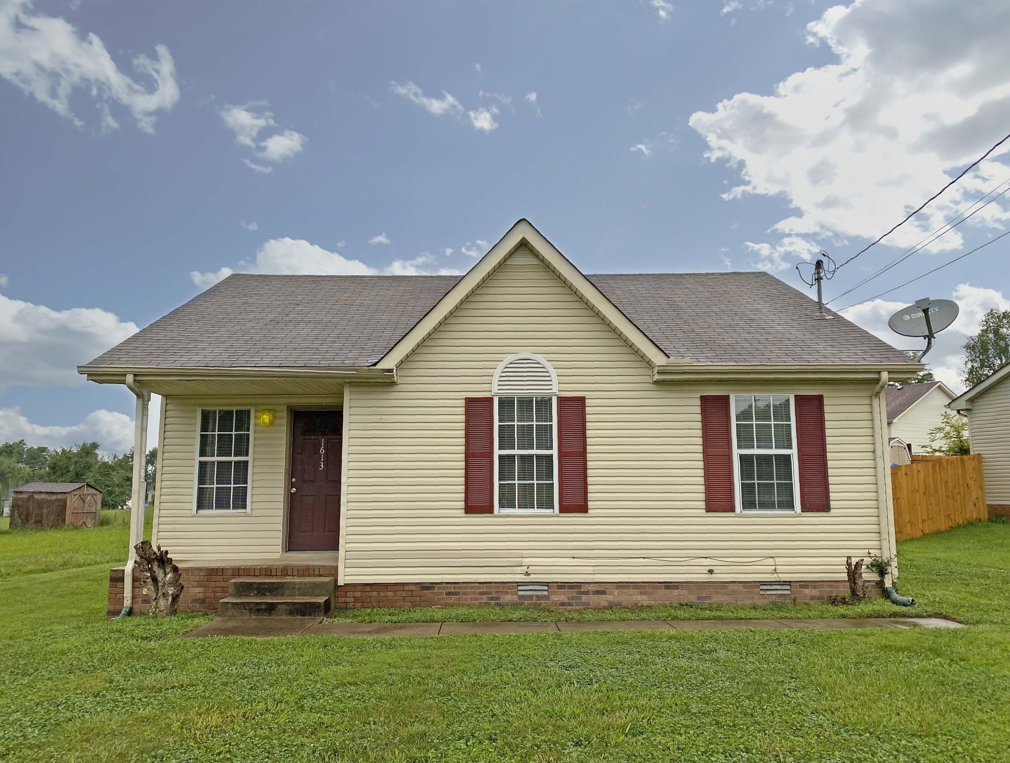 1st image of 1613 Hannibal Dr, Oak Grove, KY 42262 | MLS# 3514176