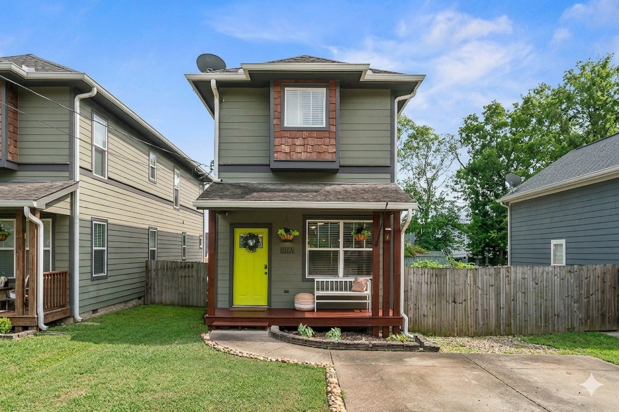 1st image of 916a Thomas Ave, Nashville, TN 37216 | MLS# 3515451