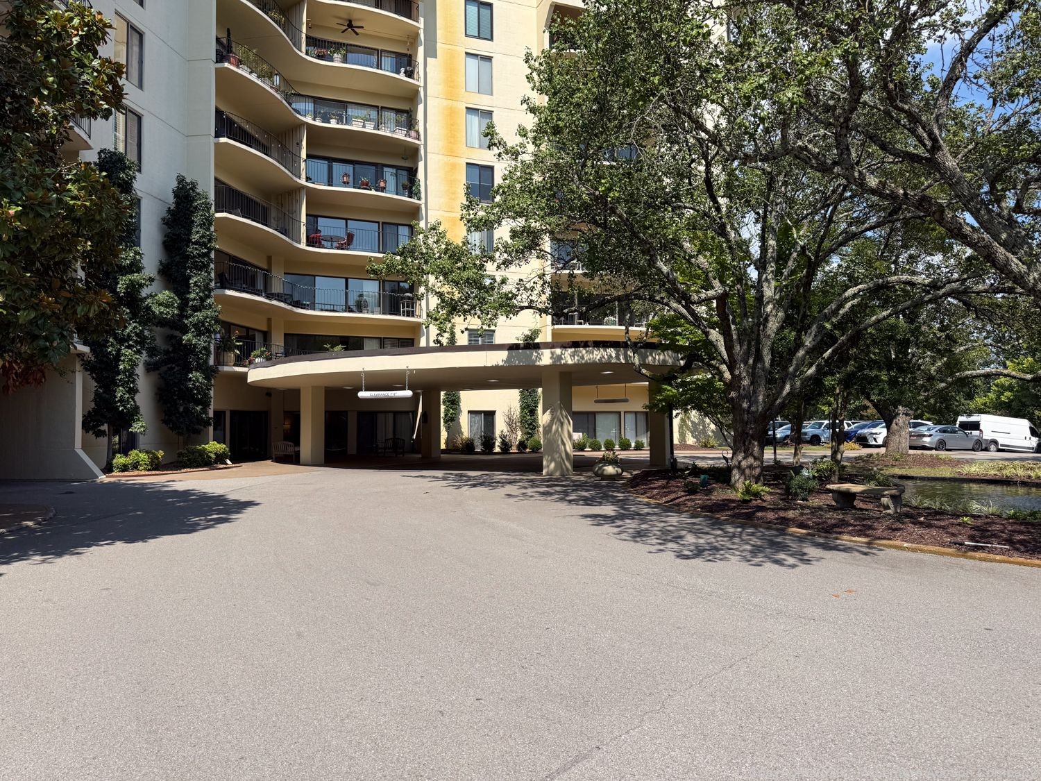 2nd image of 6666 Brookmont Ter #113, Nashville, TN 37205 | MLS# 3514447