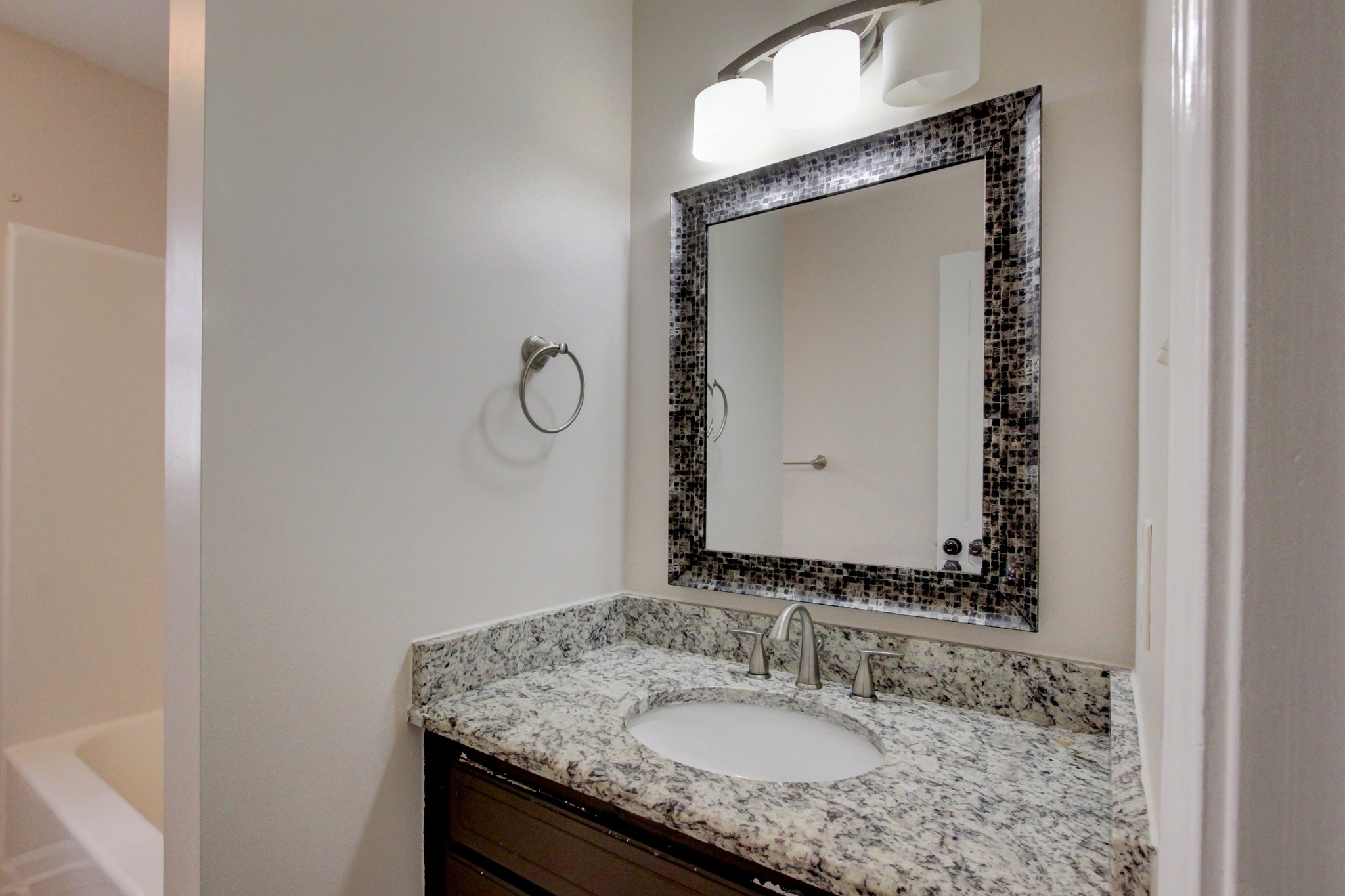 5th image of 341 Brook Mead Dr, Clarksville, TN 37042 | MLS# 3526537