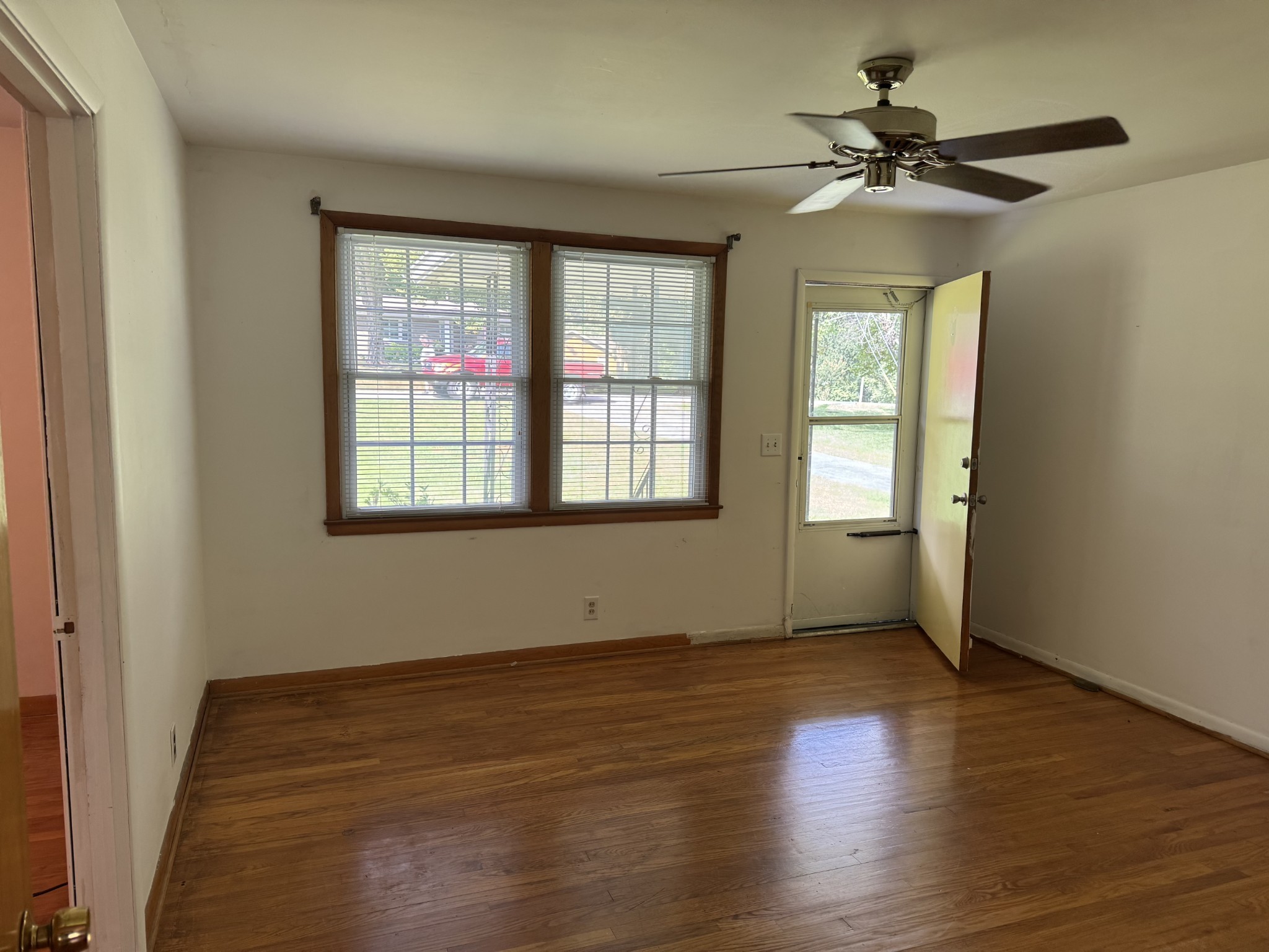 2nd image of 5020 Kincannon Dr, Nashville, TN 37220 | MLS# 3516428
