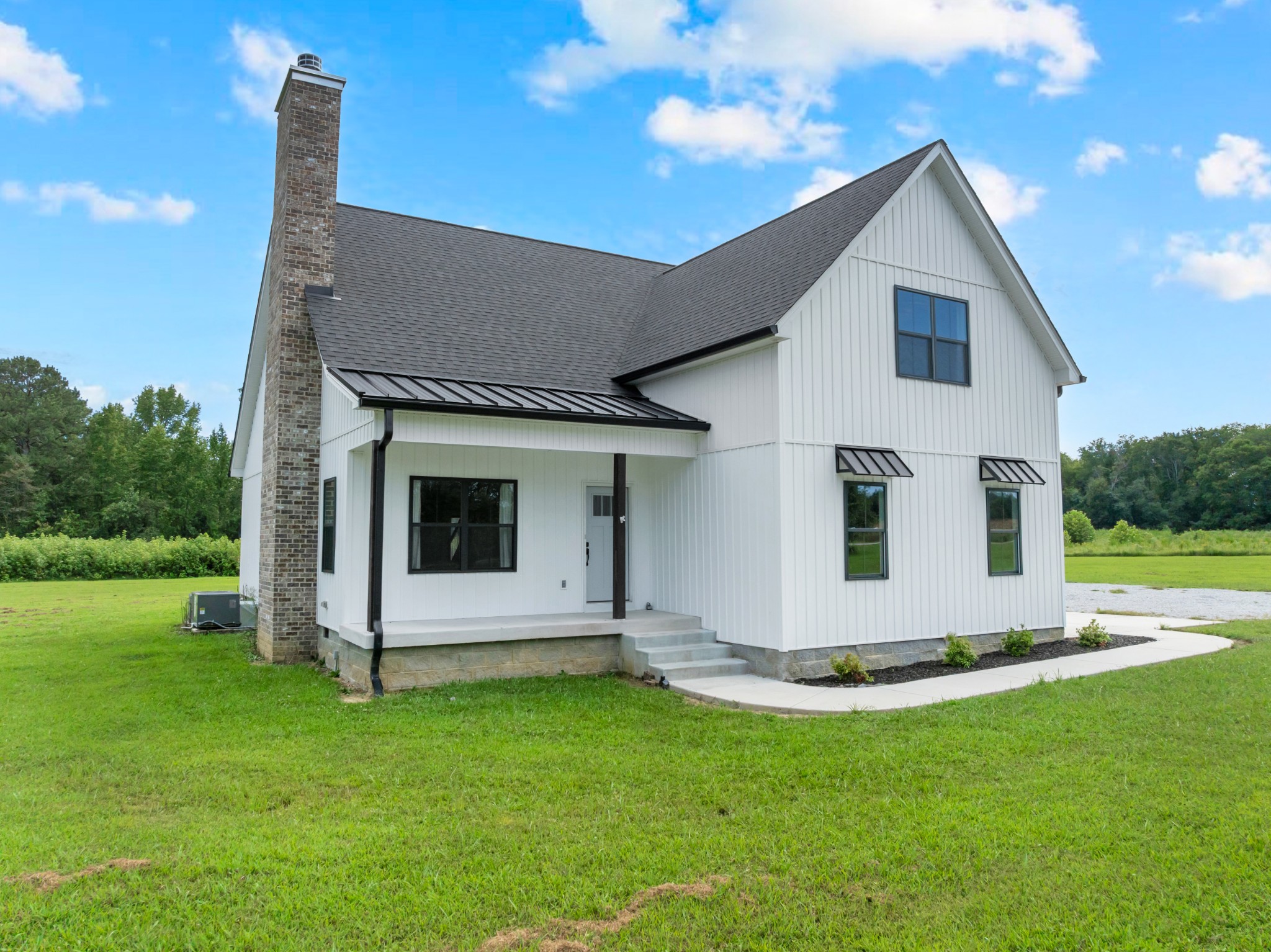 2nd image of 210 Deer Creek Ln, Tullahoma, TN 37388 | MLS# 3527251