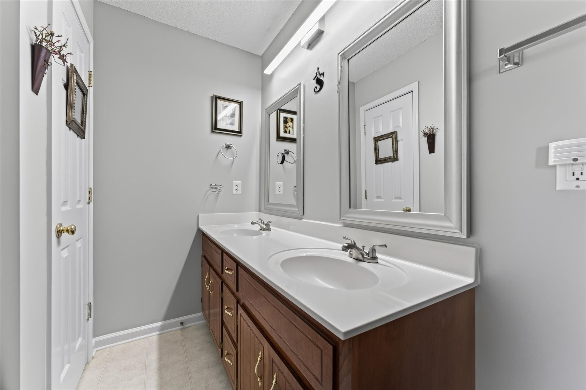 3rd image of 3795 Madeline Ct, Clarksville, TN 37042 | MLS# 3526875