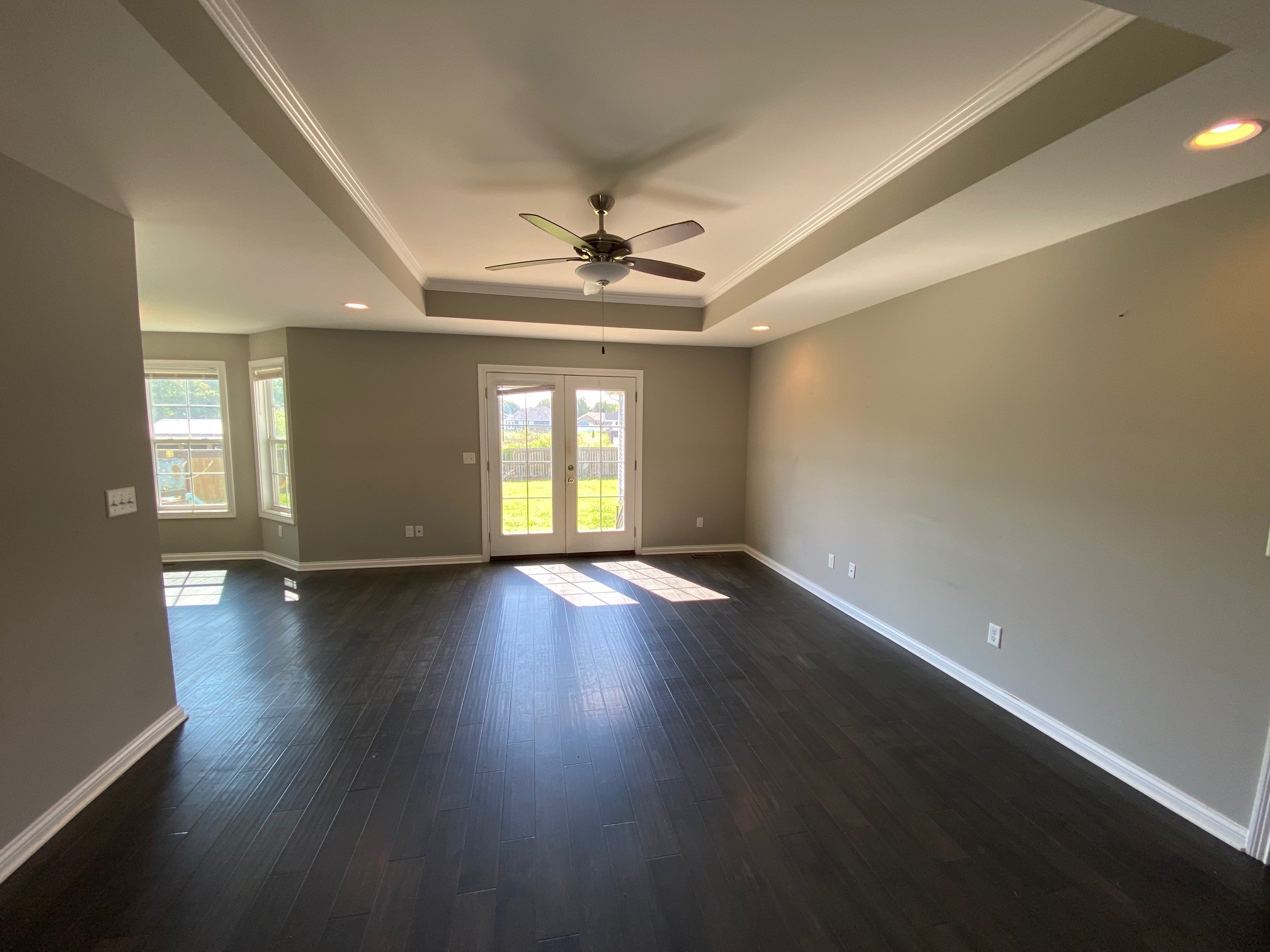3rd image of 813 Pleasant Meadow Ln, Bowling Green, KY 42101 | MLS# 3519098