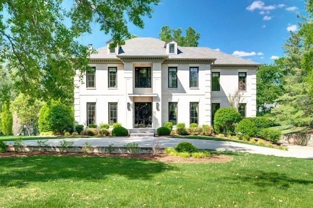 1st image of 4304 Warner Pl, Nashville, TN 37205 | MLS# 3520197