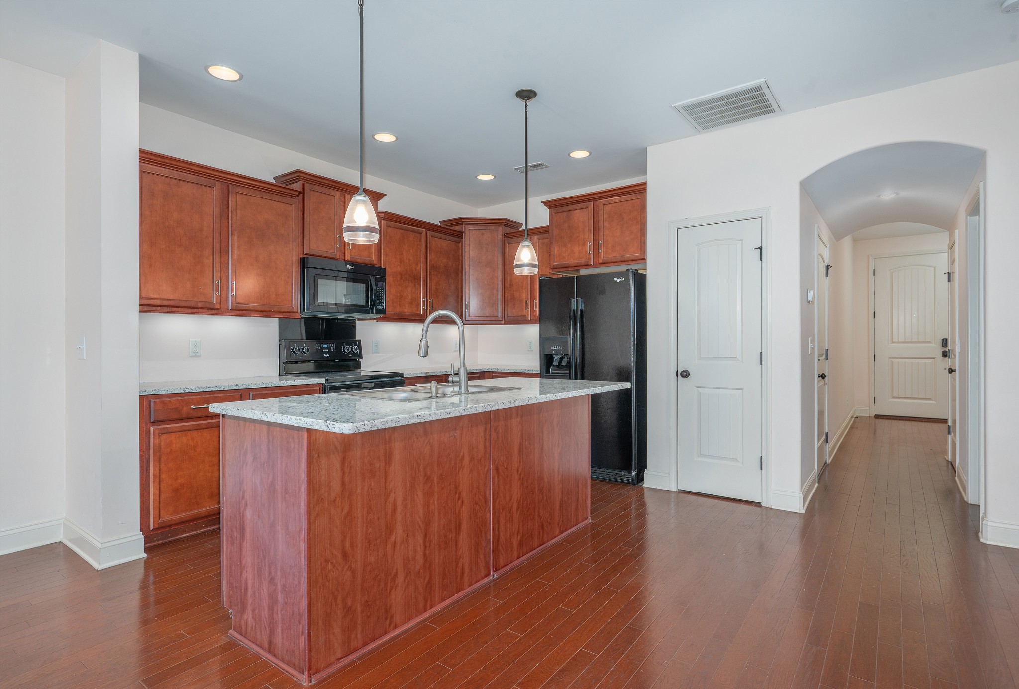 3rd image of 532 Millwood Ln, Mount Juliet, TN 37122 | MLS# 3527039