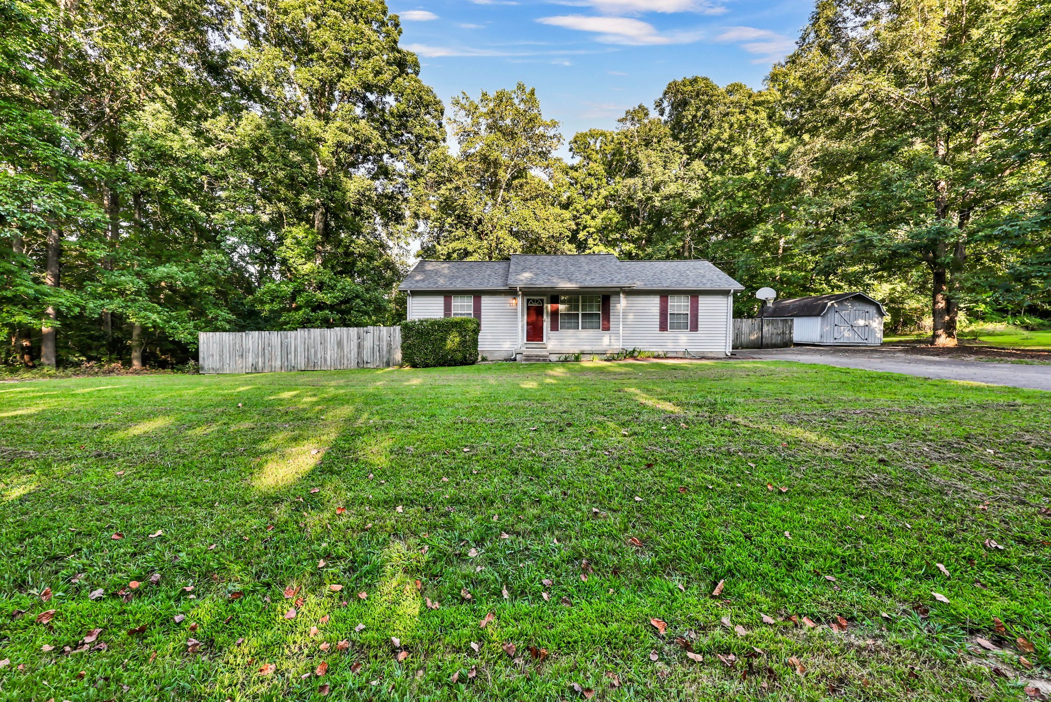 1st image of 1210 Valley View Rd, Ashland City, TN 37015 | MLS# 3527142