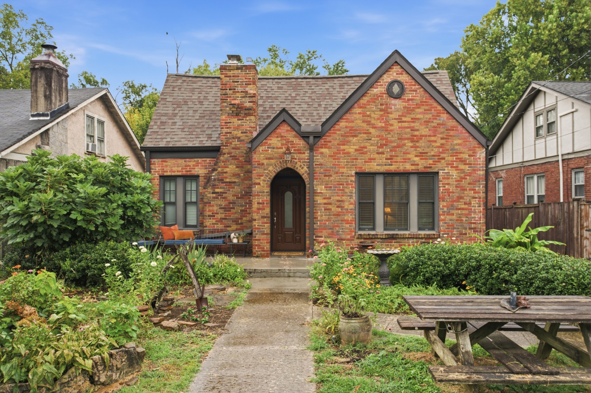 1st image of 1207 Howard Ave, Nashville, TN 37216 | MLS# 3526899