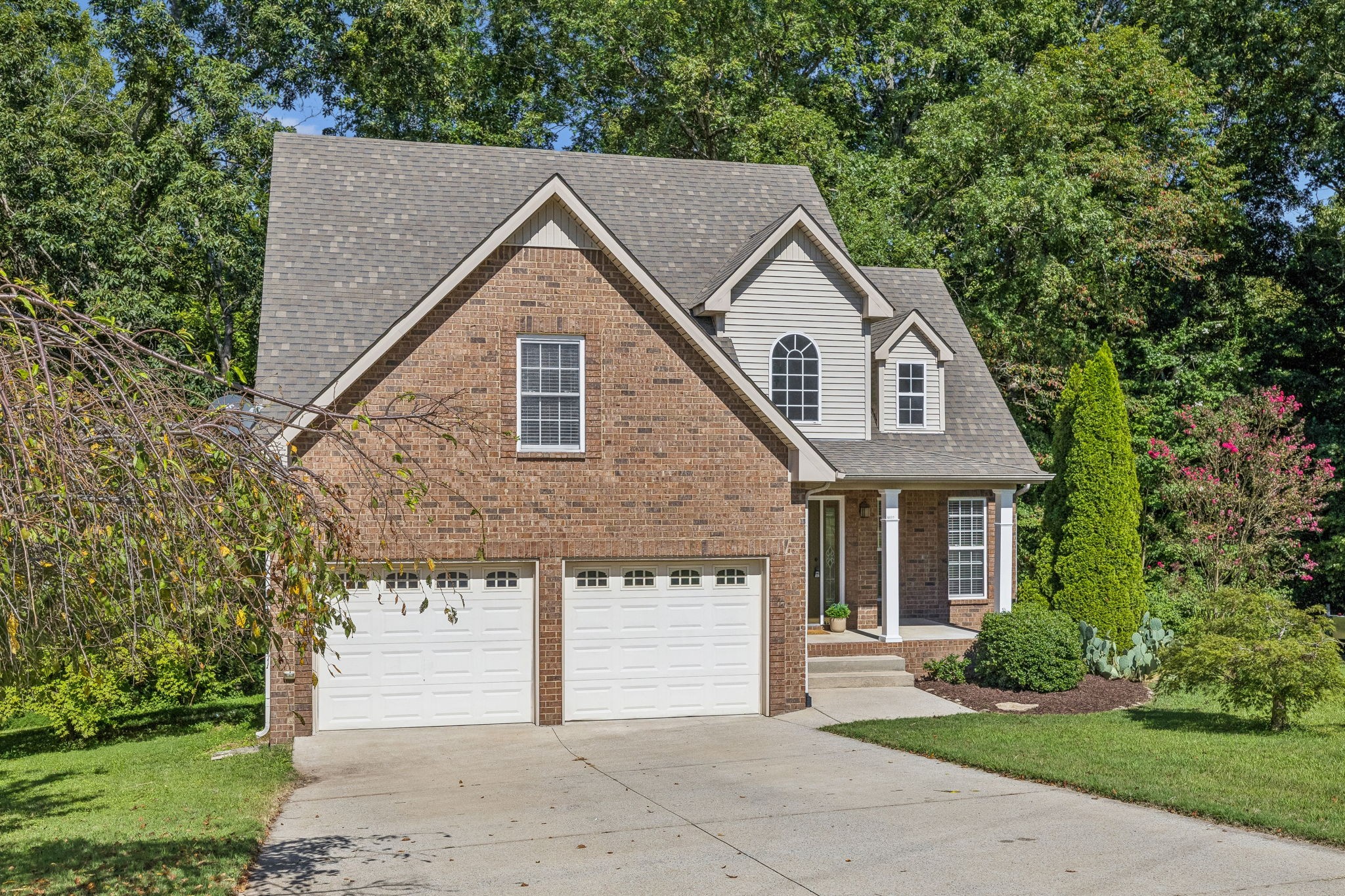 4th image of 6010 Woodview Ct, Greenbrier, TN 37073 | MLS# 3526842