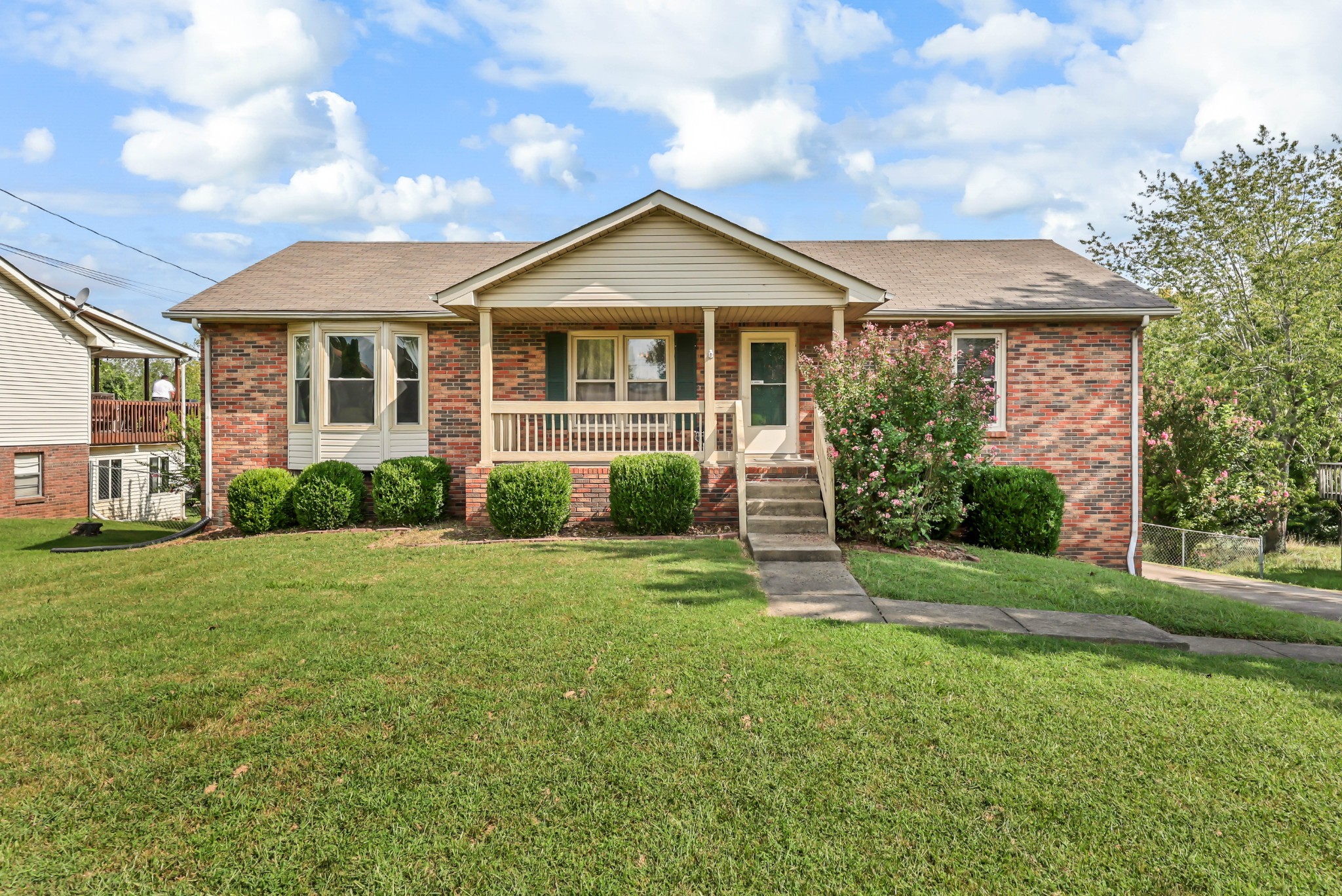 1st image of 921 Lindsey Dr, Clarksville, TN 37042 | MLS# 3523725