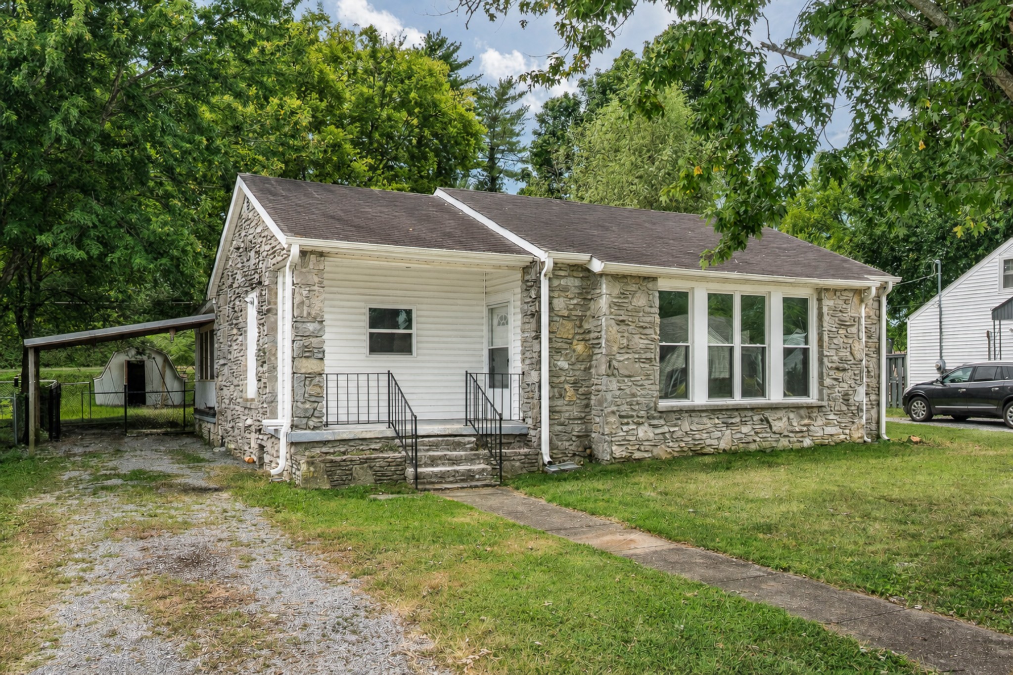1st image of 602 Hatcher Dr, Fayetteville, TN 37334 | MLS# 3527105