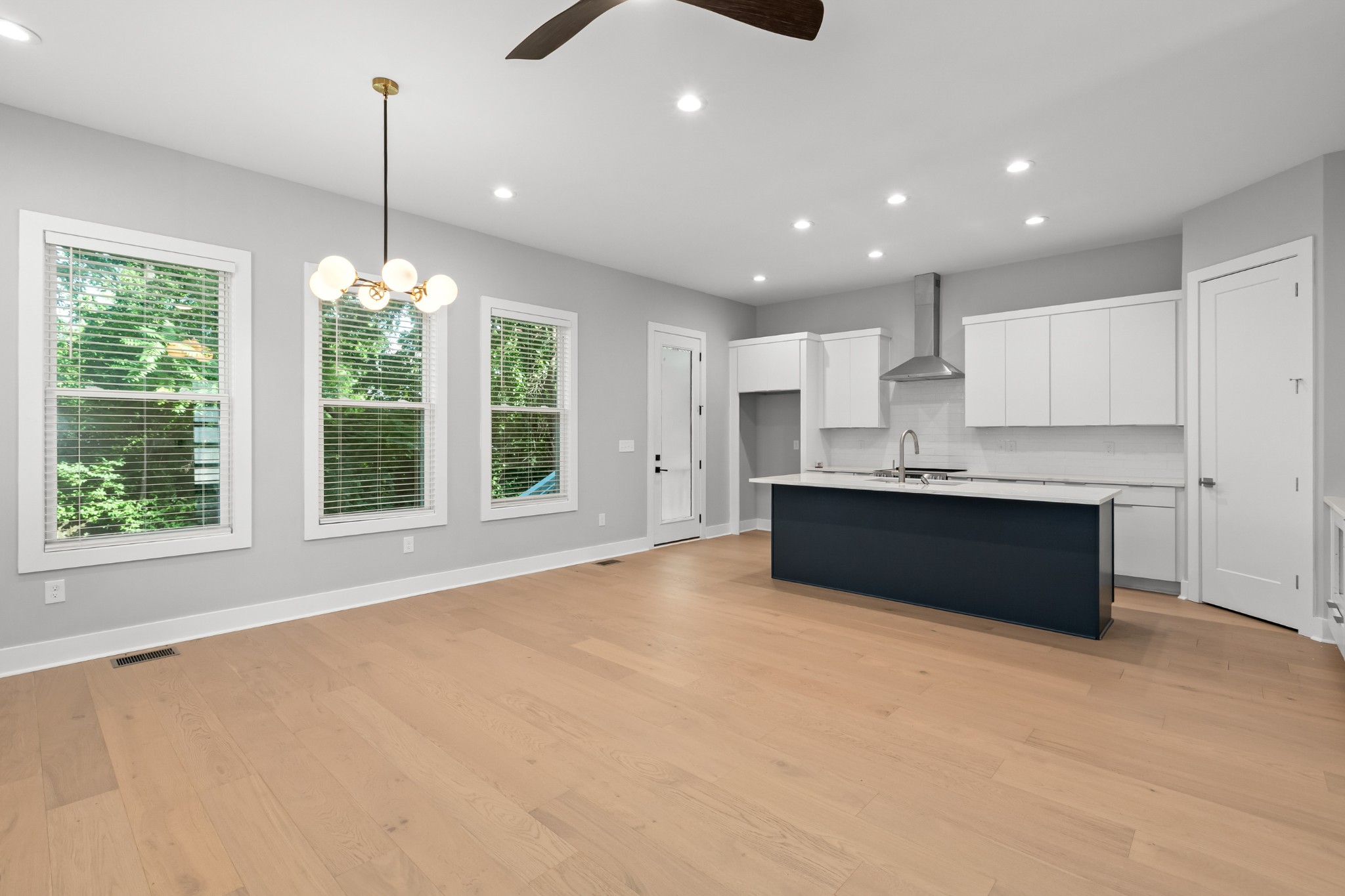 4th image of 2142 Oakland St #B, Nashville, TN 37210 | MLS# 3527678