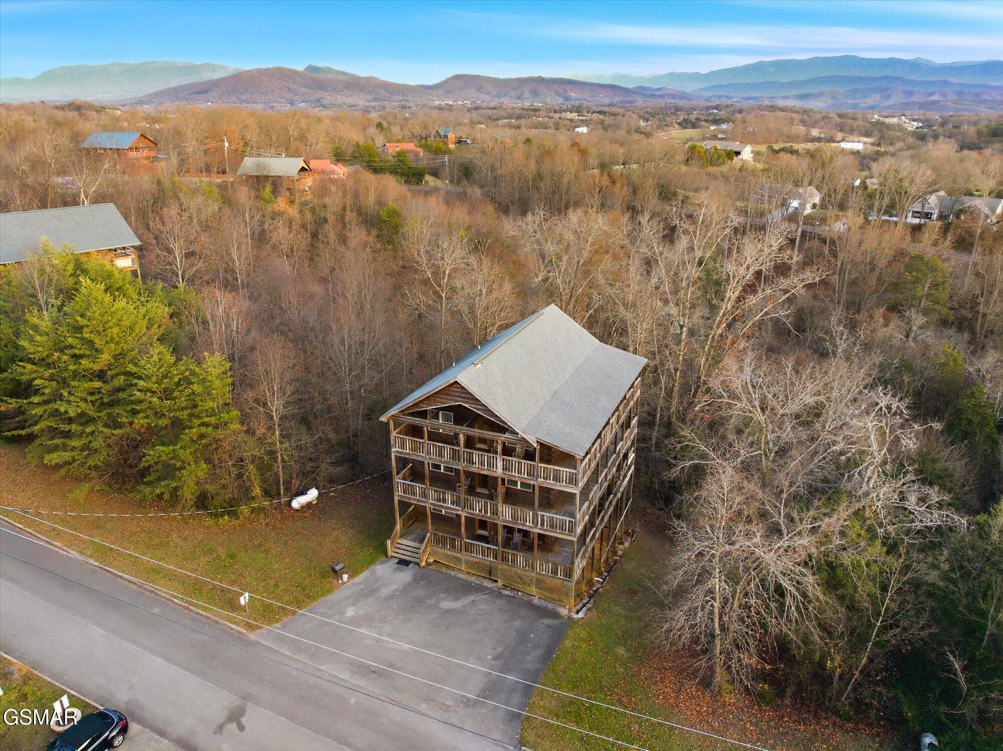 58th image of 2022 Oakmont Dr, Sevierville, TN 37876 | MLS# 3523724
