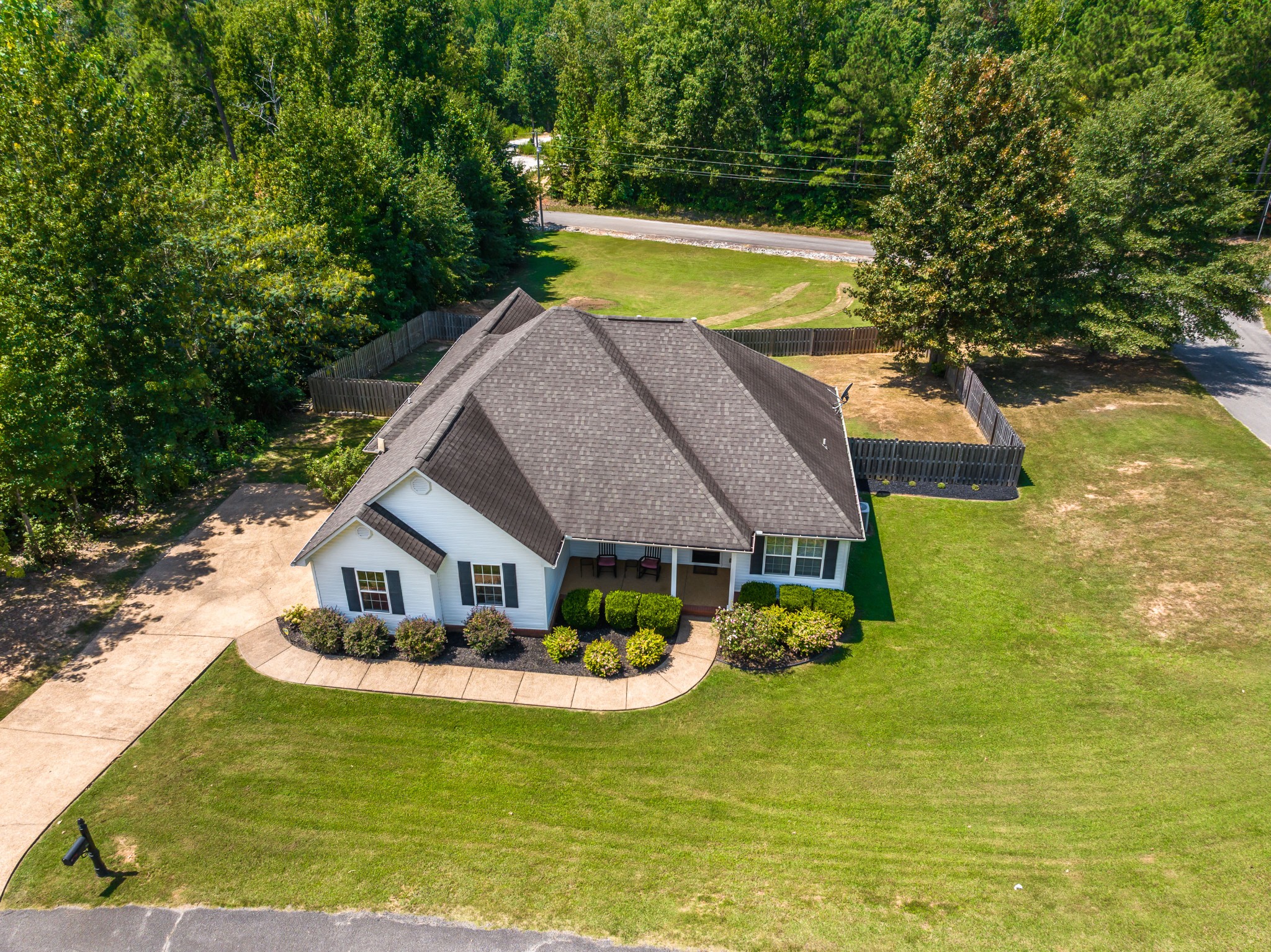 5th image of 405 Persimmon Ln, Lexington, TN 38351 | MLS# 3526519