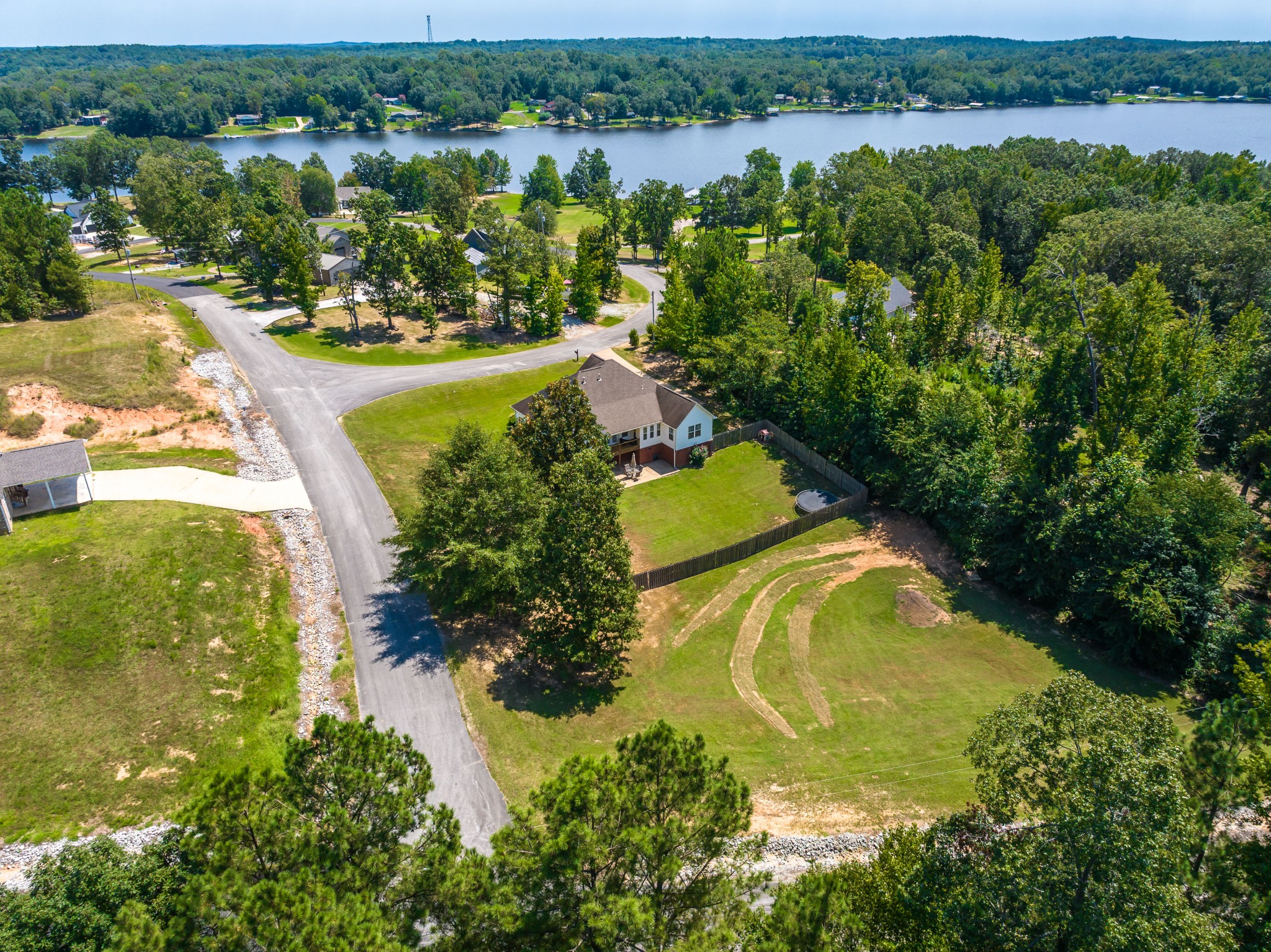 63rd image of 405 Persimmon Ln, Lexington, TN 38351 | MLS# 3526519