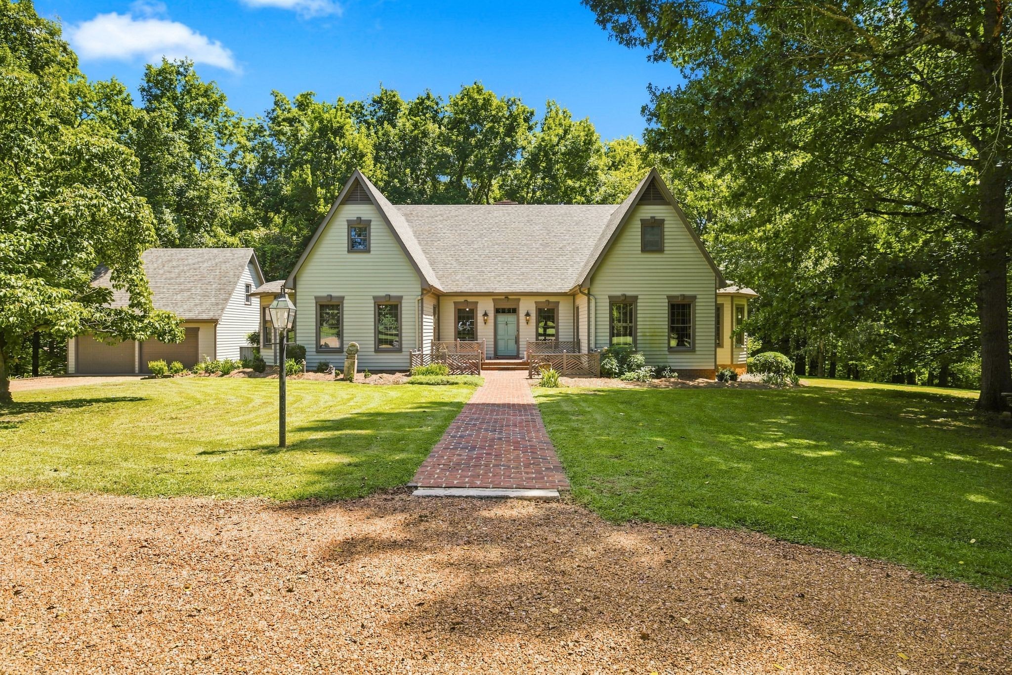 1st image of 212 Kippsford Pond Rd, Columbia, TN 38401 | MLS# 3527123