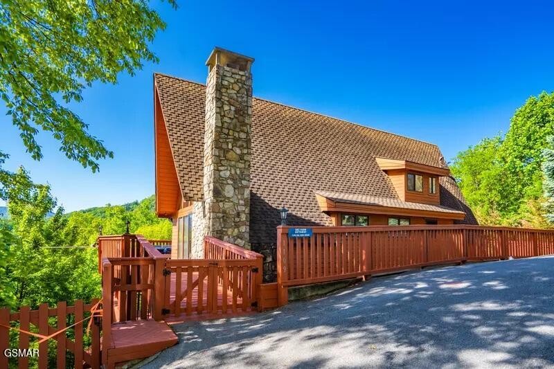 64th image of 1109 Ski View Dr, Gatlinburg, TN 37738 | MLS# 3525629