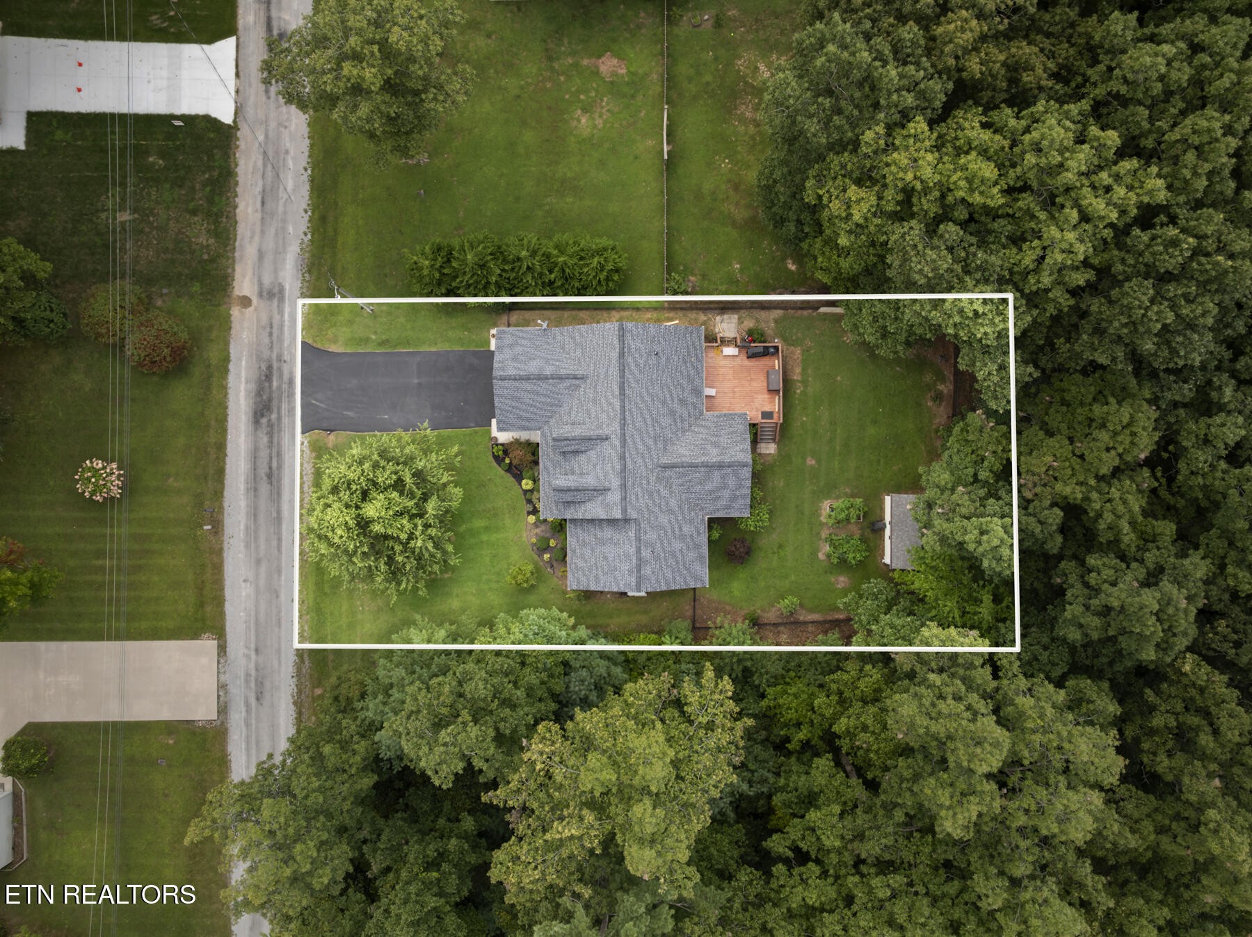 37th image of 615 Apoka Lane, Crossville, TN 38572 | MLS# 3525630