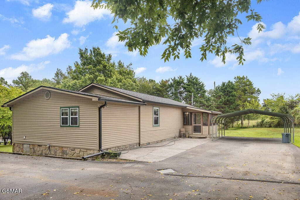 2nd image of 655 Smoky Mountain View Dr, Sevierville, TN 37876 | MLS# 3525687