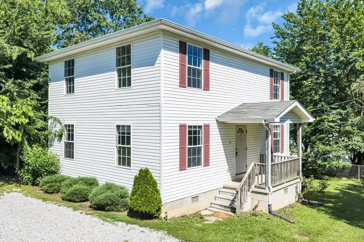 3rd image of 105 Lillian St, Mc Minnville, TN 37110 | MLS# 3525780