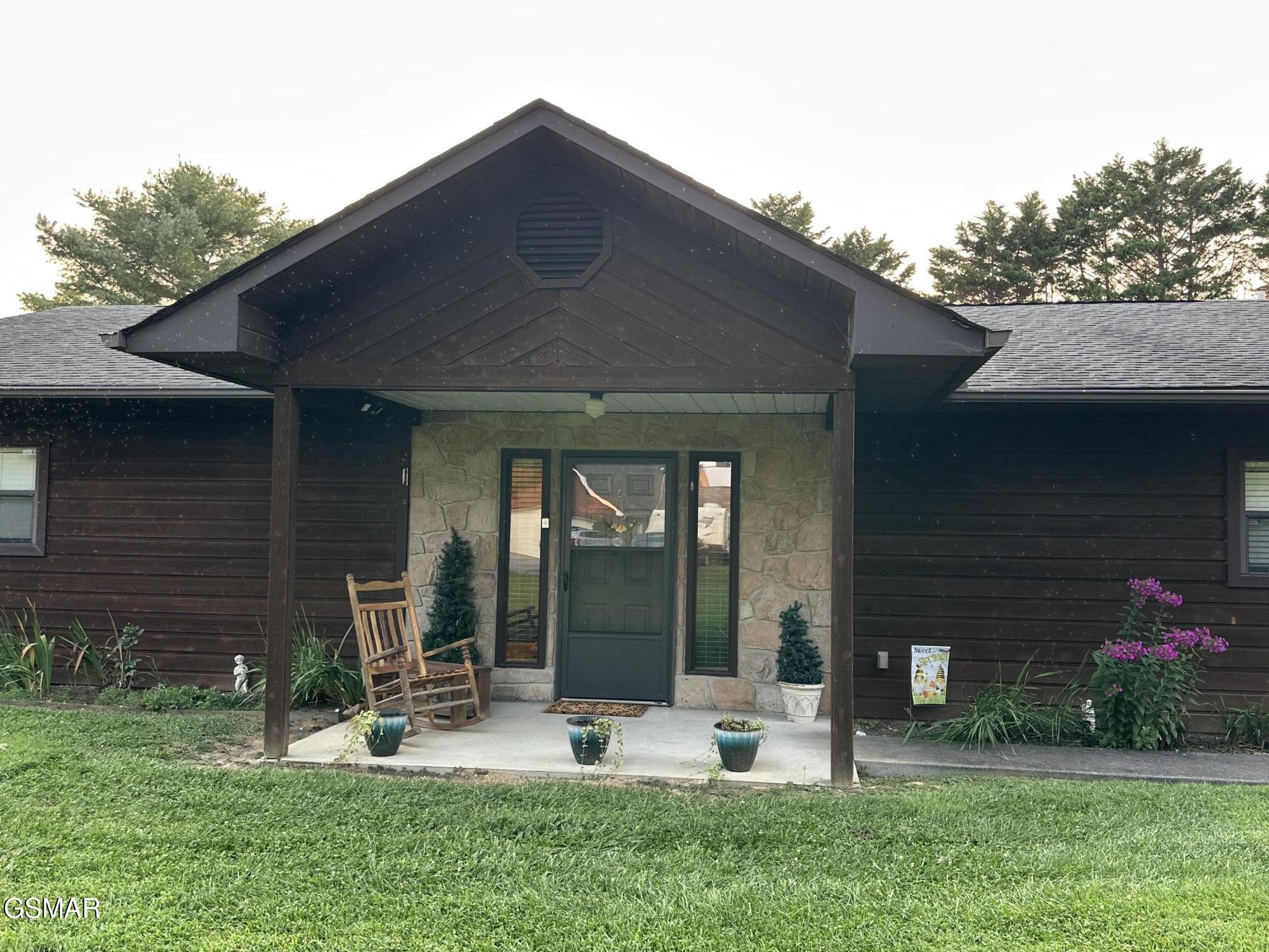 2nd image of 1017 Valley View Circle, Sevierville, TN 37876 | MLS# 3525822