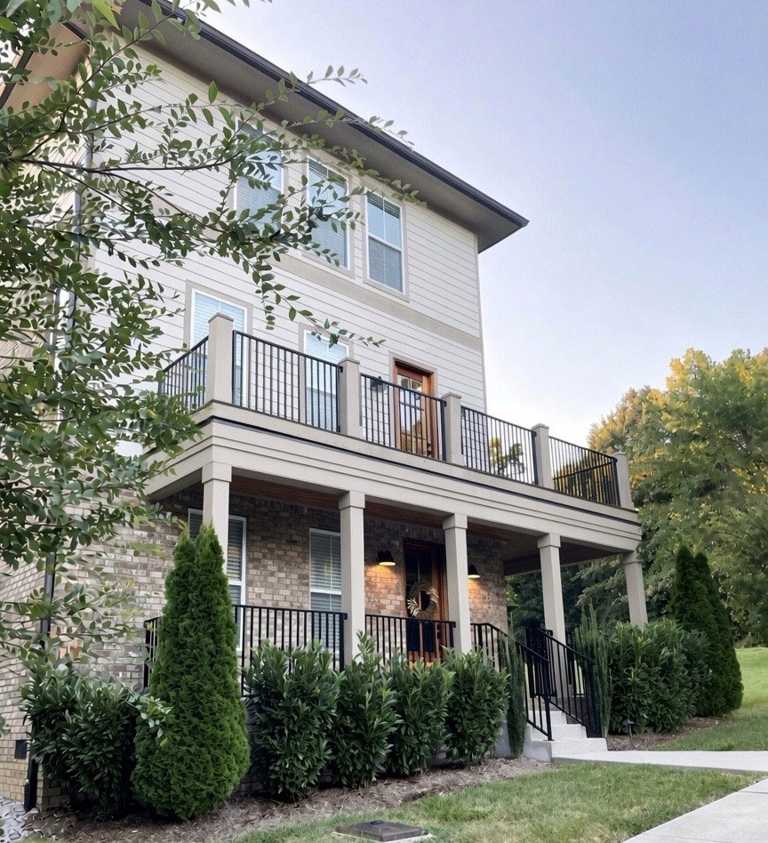 2nd image of 111 Demoss Rd, Nashville, TN 37209 | MLS# 3526328