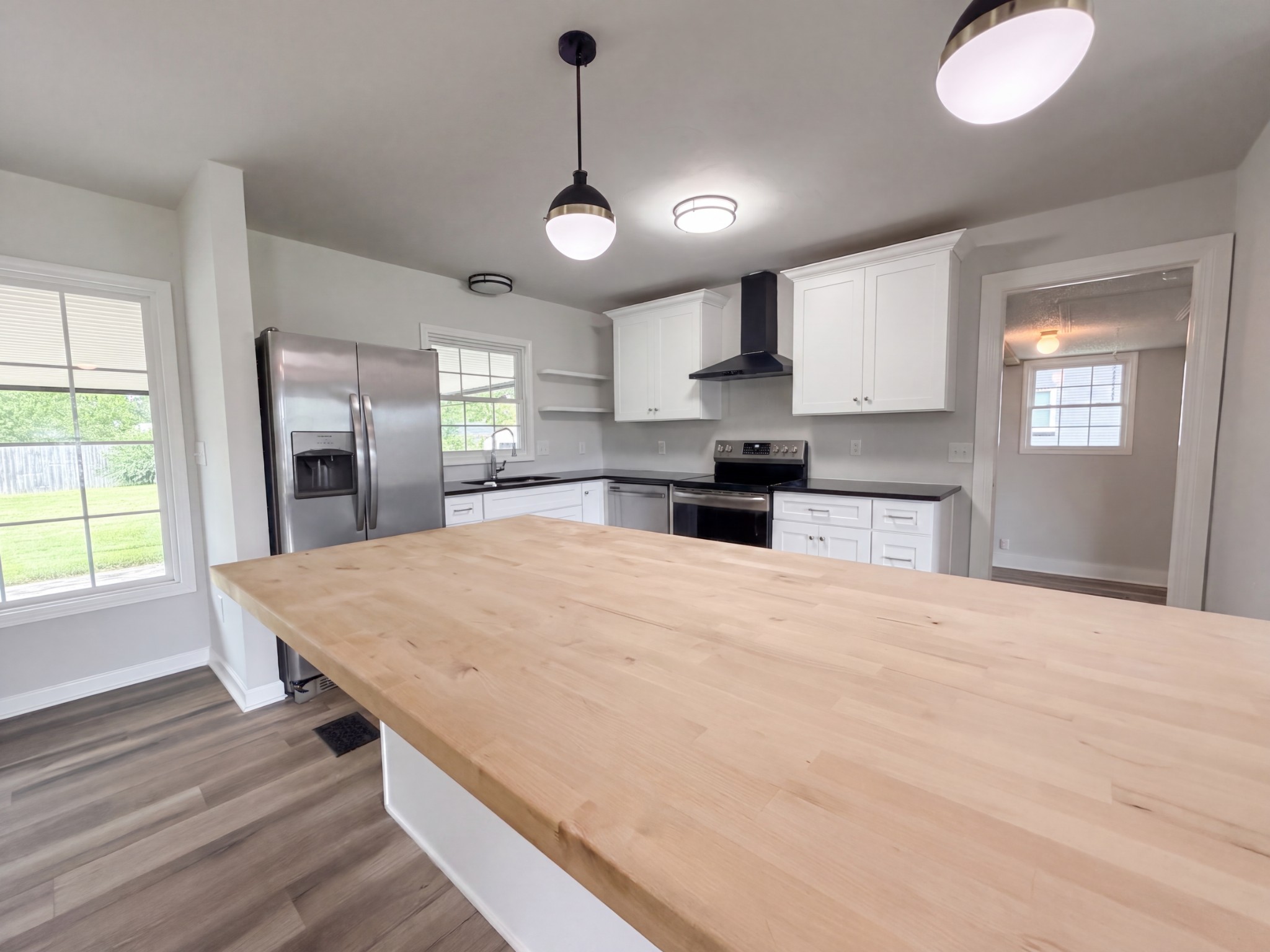 2nd image of 235 Sumner Ave, Gallatin, TN 37066 | MLS# 3526030