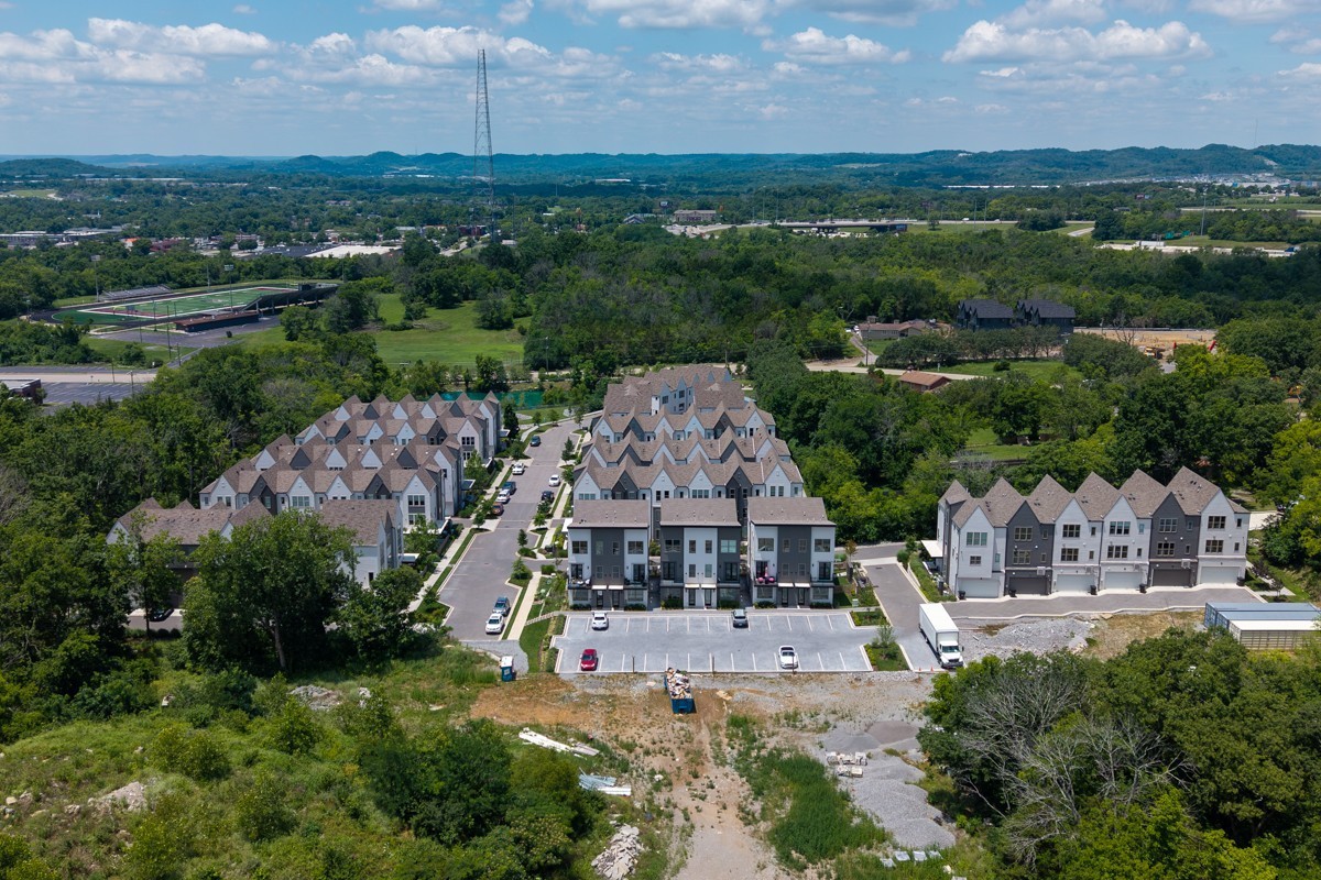 66th image of 344 East Village Ln, Nashville, TN 37216 | MLS# 3526324