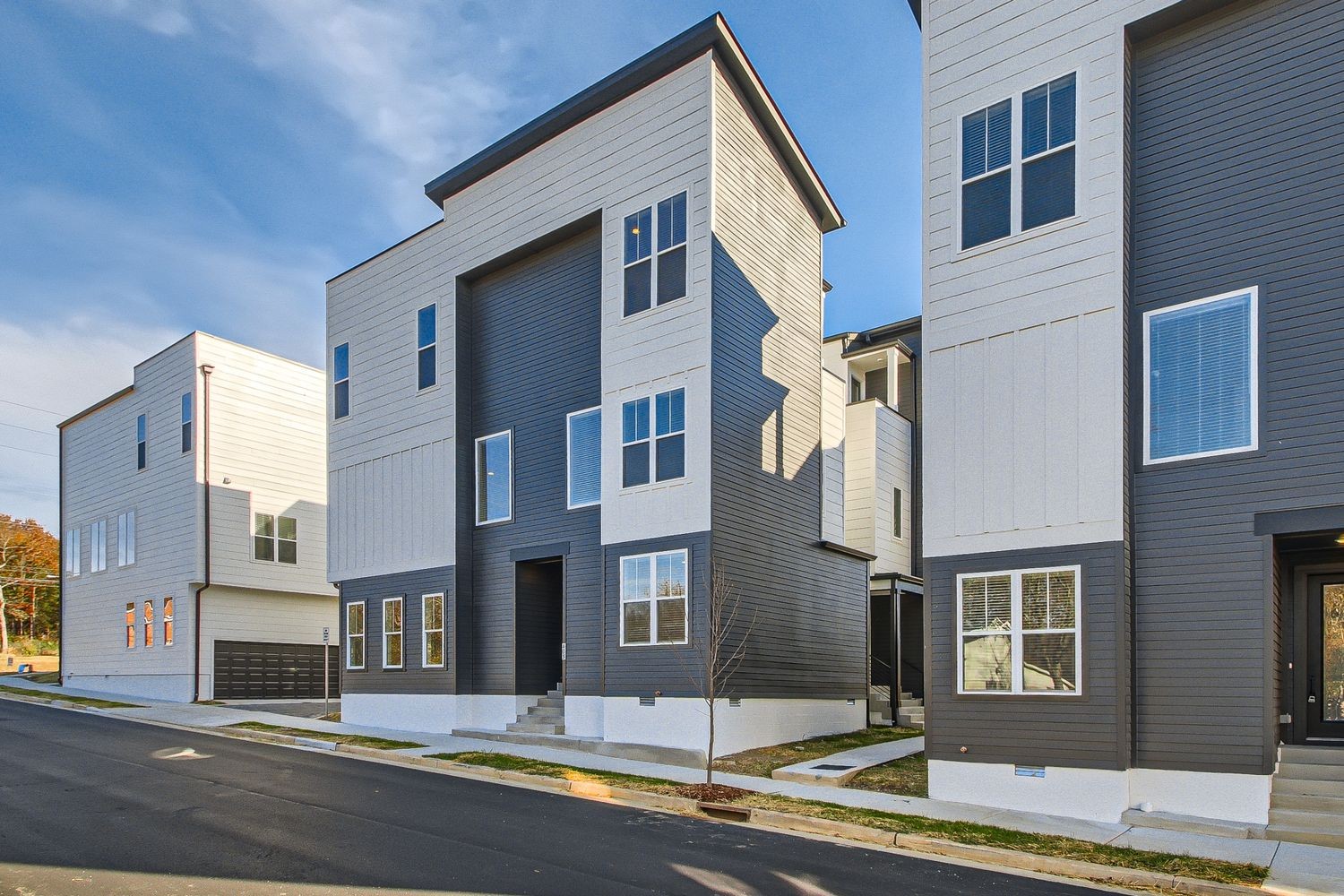 1st image of 405 Serenity Ln, Nashville, TN 37207 | MLS# 3526394