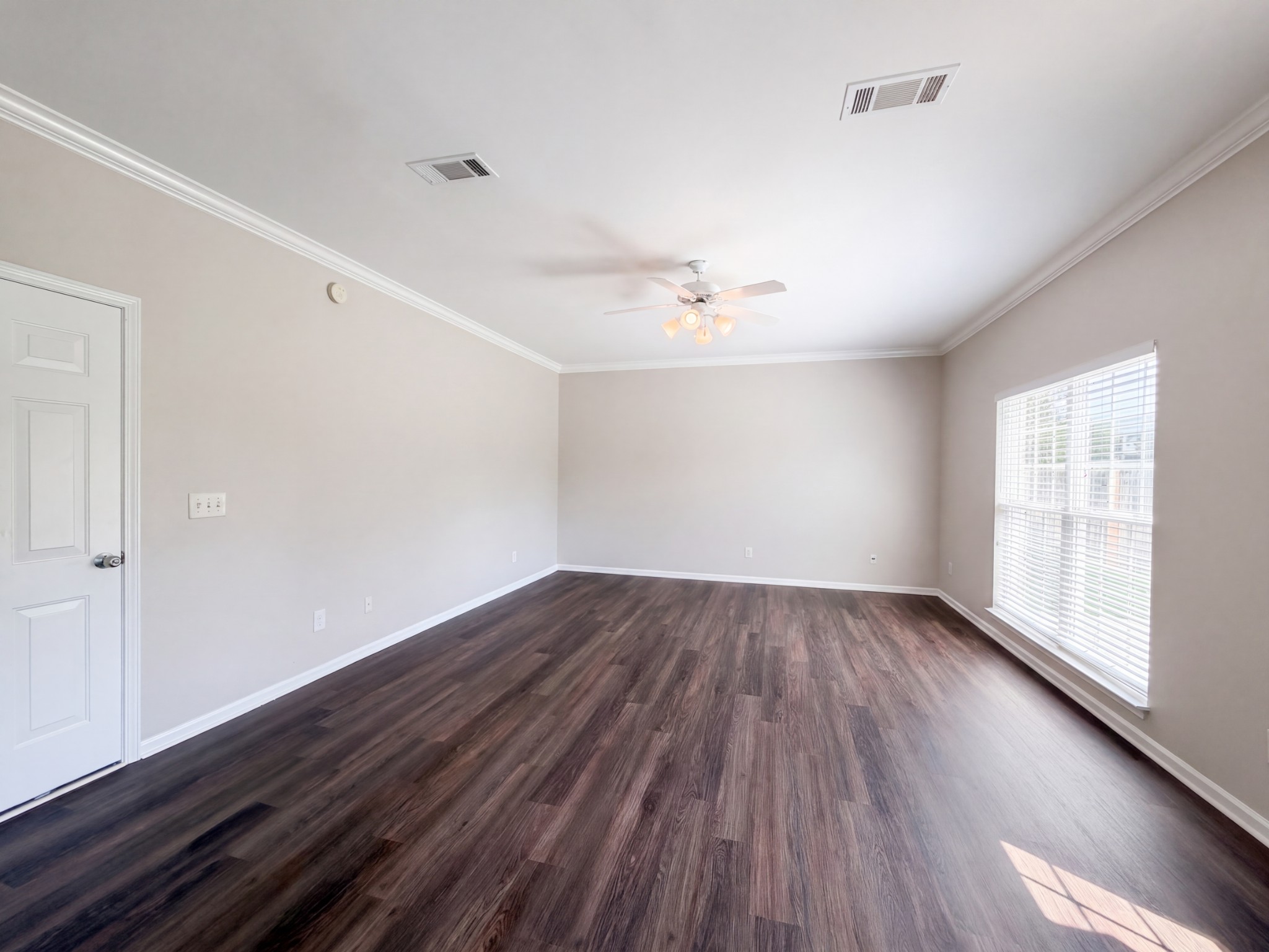 3rd image of 3010 Feradach Ln, Spring Hill, TN 37174 | MLS# 3526365