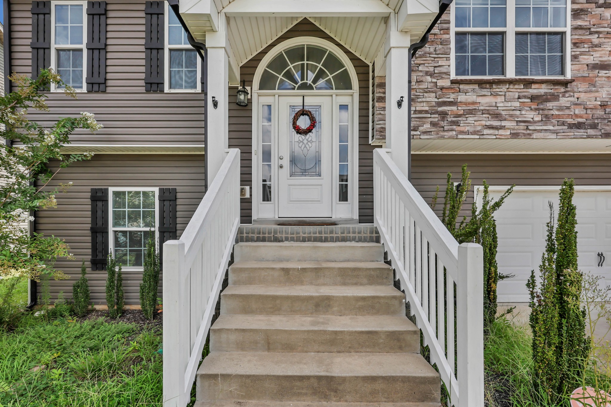 2nd image of 109 Sycamore Hill Dr, Clarksville, TN 37042 | MLS# 3526440