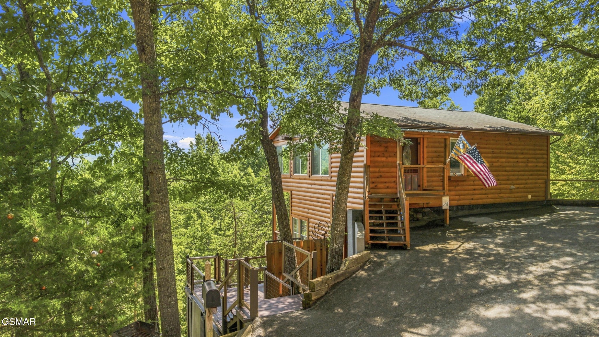 2nd image of 3307 Chinquapin Dr, Sevierville, TN 37876 | MLS# 3526496