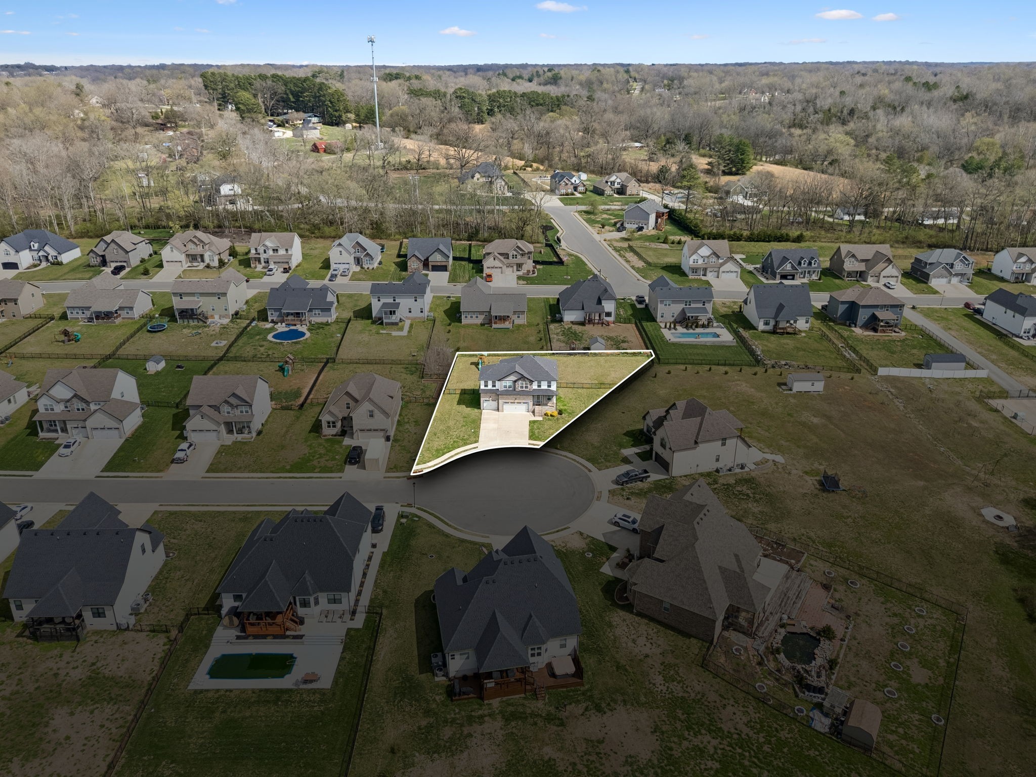 3rd image of 429 Crestwicke Ct, Clarksville, TN 37043 | MLS# 3526562