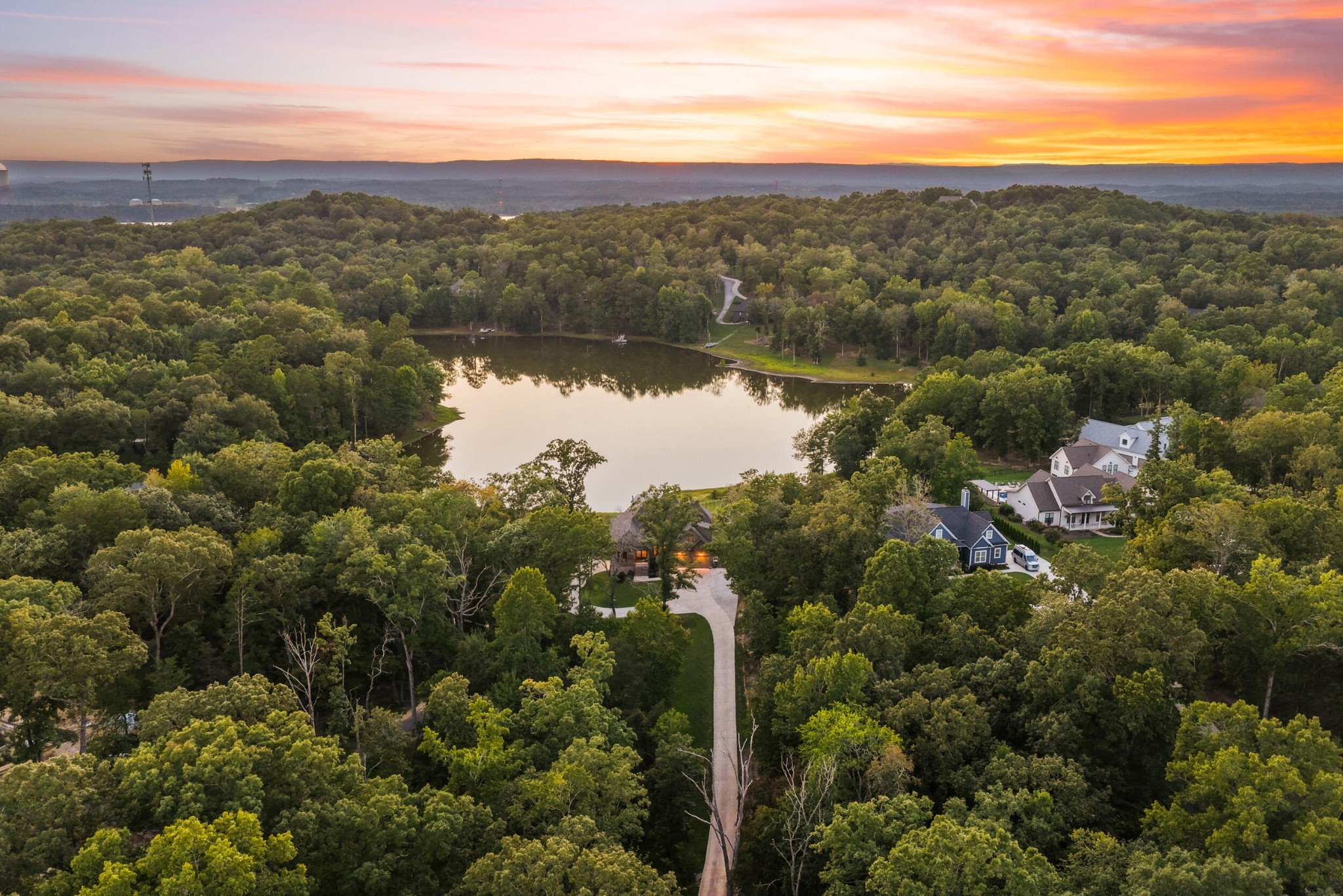 3rd image of 10660 Lost Lake Circle, Ooltewah, TN 37363 | MLS# 3526739