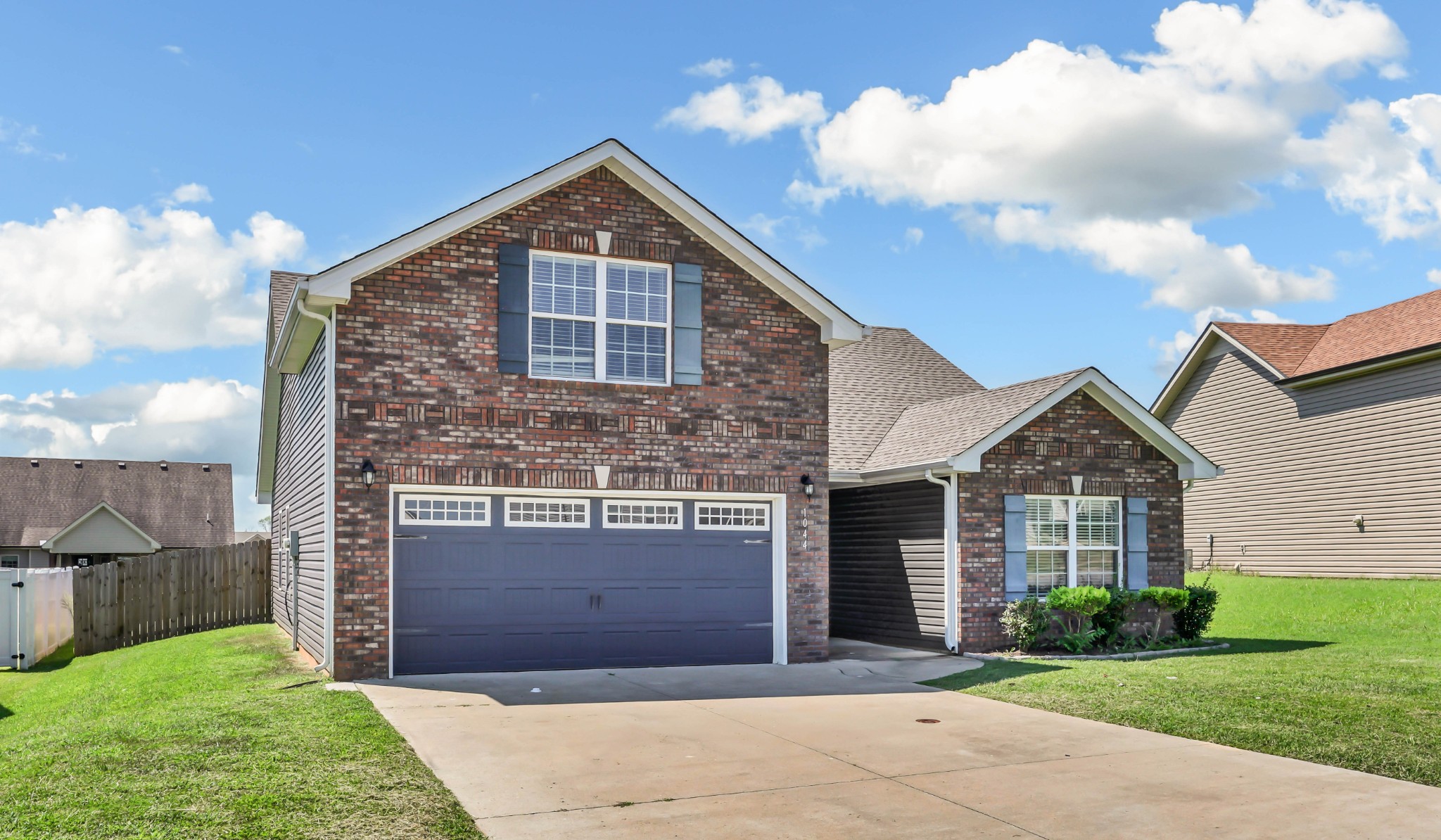 3rd image of 1044 Charles Thomas Dr, Clarksville, TN 37042 | MLS# 3526911