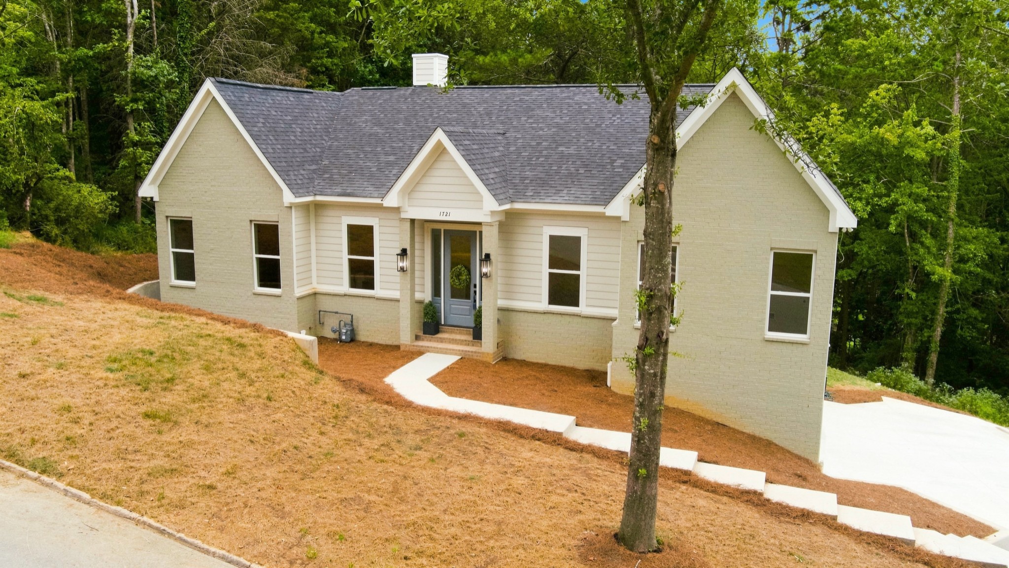 1st image of 1721 Starboard Dr, Hixson, TN 37343 | MLS# 3527802