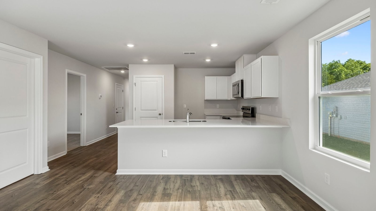 3rd image of 1316 Preakness Ln, Lewisburg, TN 37091 | MLS# 3527034