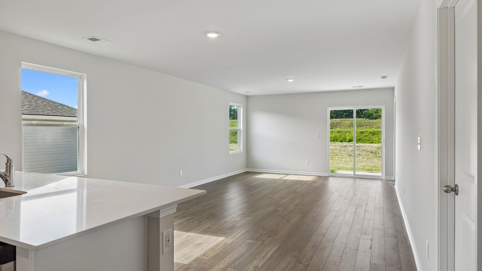 2nd image of 1316 Preakness Ln, Lewisburg, TN 37091 | MLS# 3527034