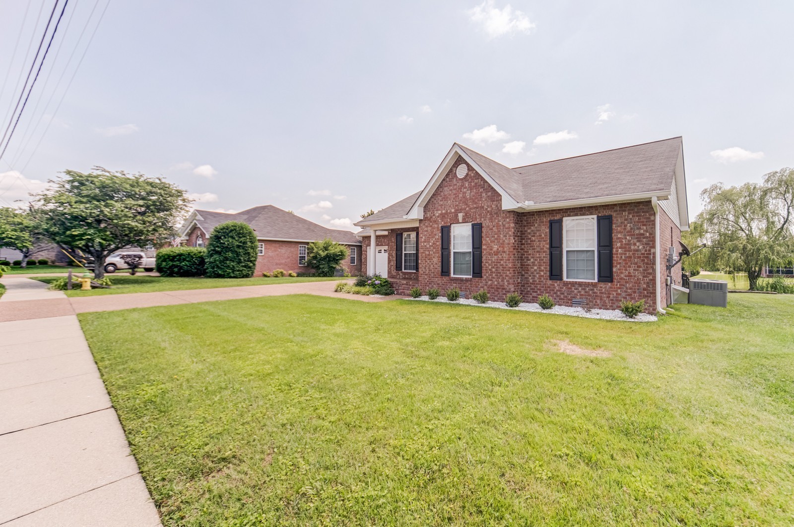3rd image of 177 Hedgeway Ct, Gallatin, TN 37066 | MLS# 3527080