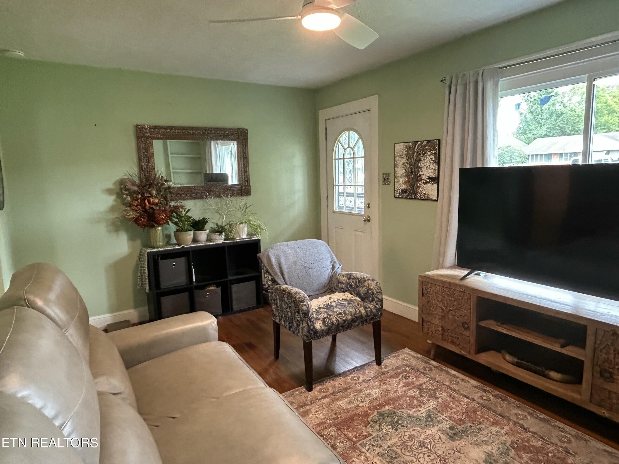 3rd image of 946 E Moody Ave, Knoxville, TN 37920 | MLS# 3527147