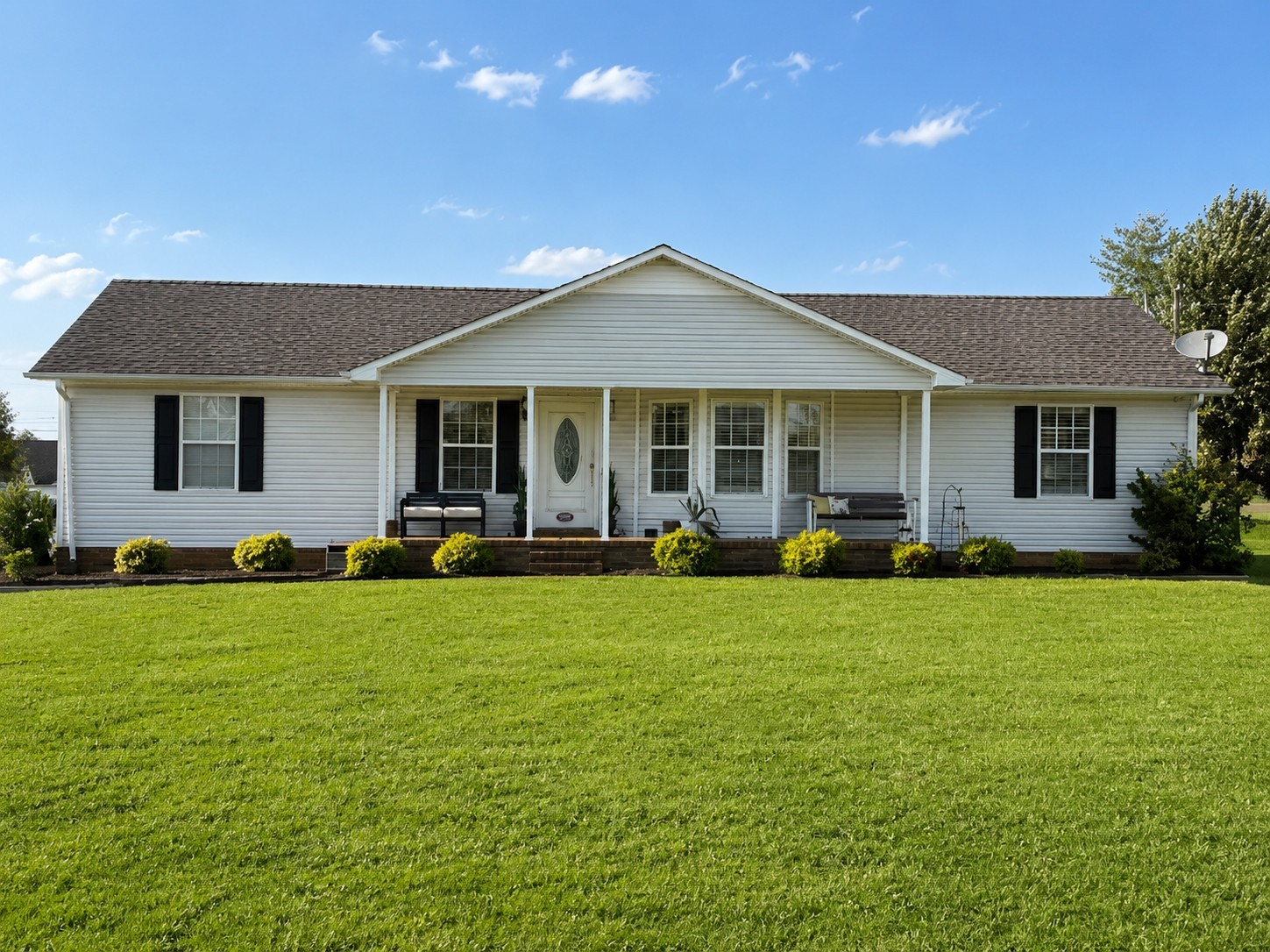 1st image of 1325 Horseshoe Dr, Lewisburg, TN 37091 | MLS# 3527258