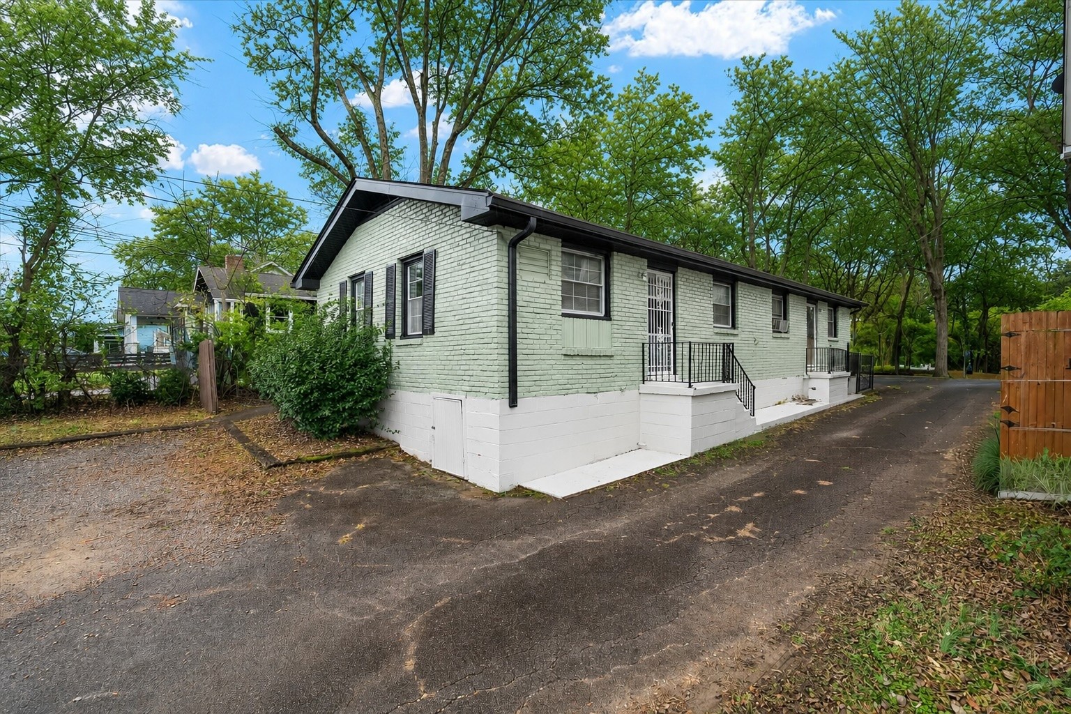 2nd image of 319 Morton Ave, Nashville, TN 37211 | MLS# 3527620