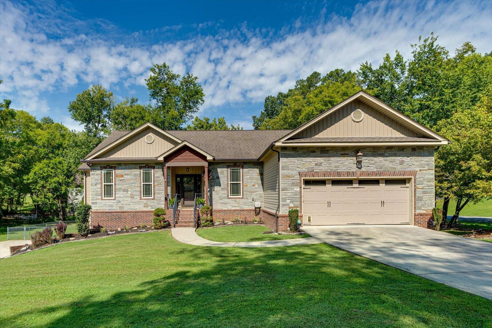 2nd image of 2356 Gale Lane, Chattanooga, TN 37421 | MLS# 3527402