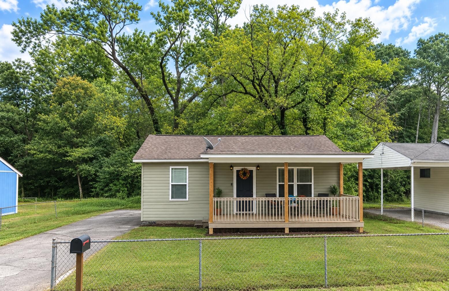 1st image of 1114 Greenwood Road, Chattanooga, TN 37411 | MLS# 3527536