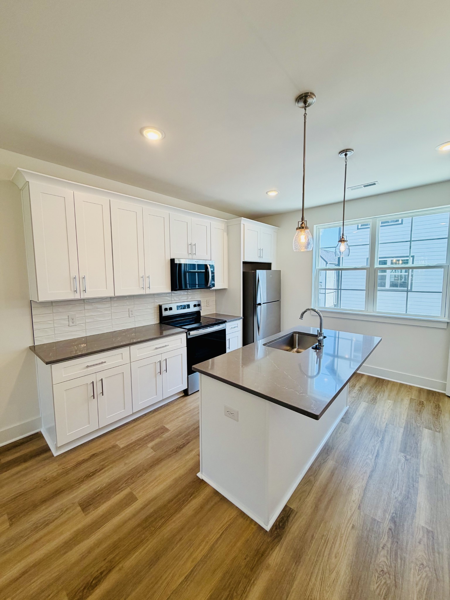 2nd image of 700 N Dupont Ave #108, Madison, TN 37115 | MLS# 3527716