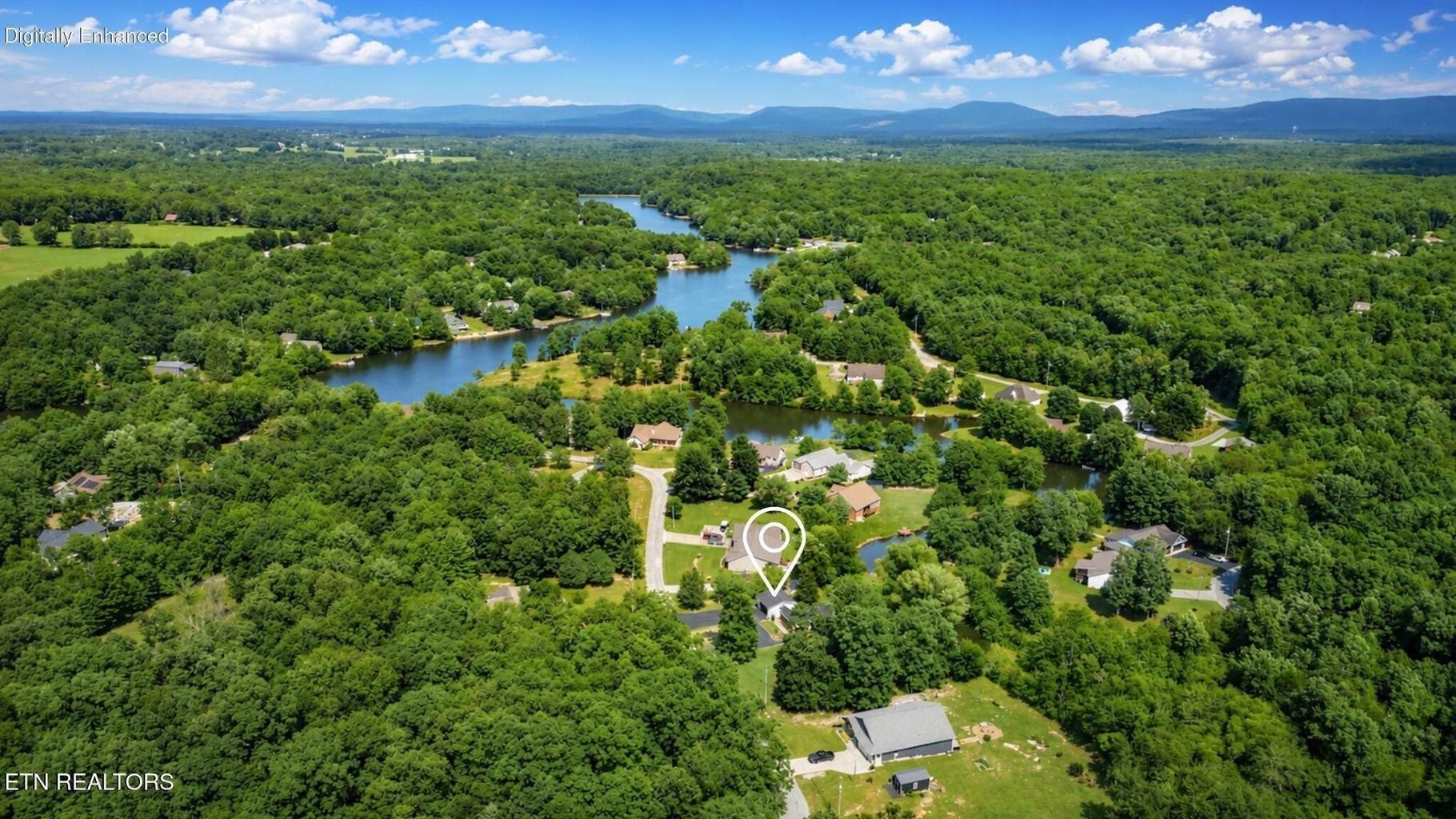 2nd image of 4028 Lone Wolf Cir, Crossville, TN 38572 | MLS# 3527810
