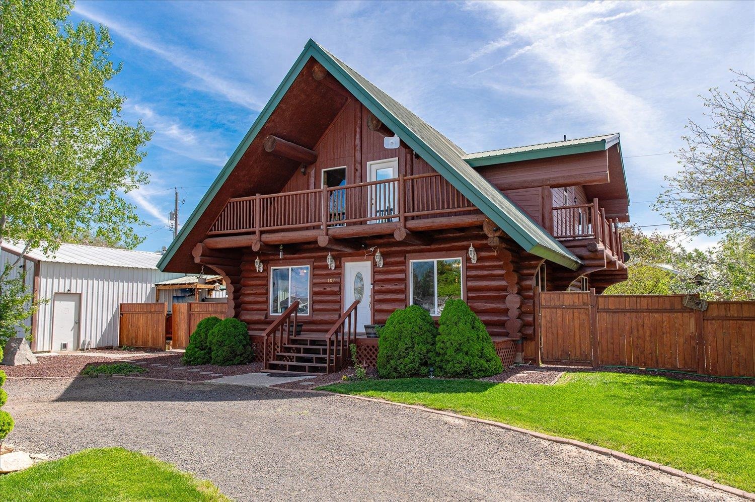 Homes for sale in Davenport, WA | 107 Maxwell St, Davenport, WA 99122 | MLS# 202421982