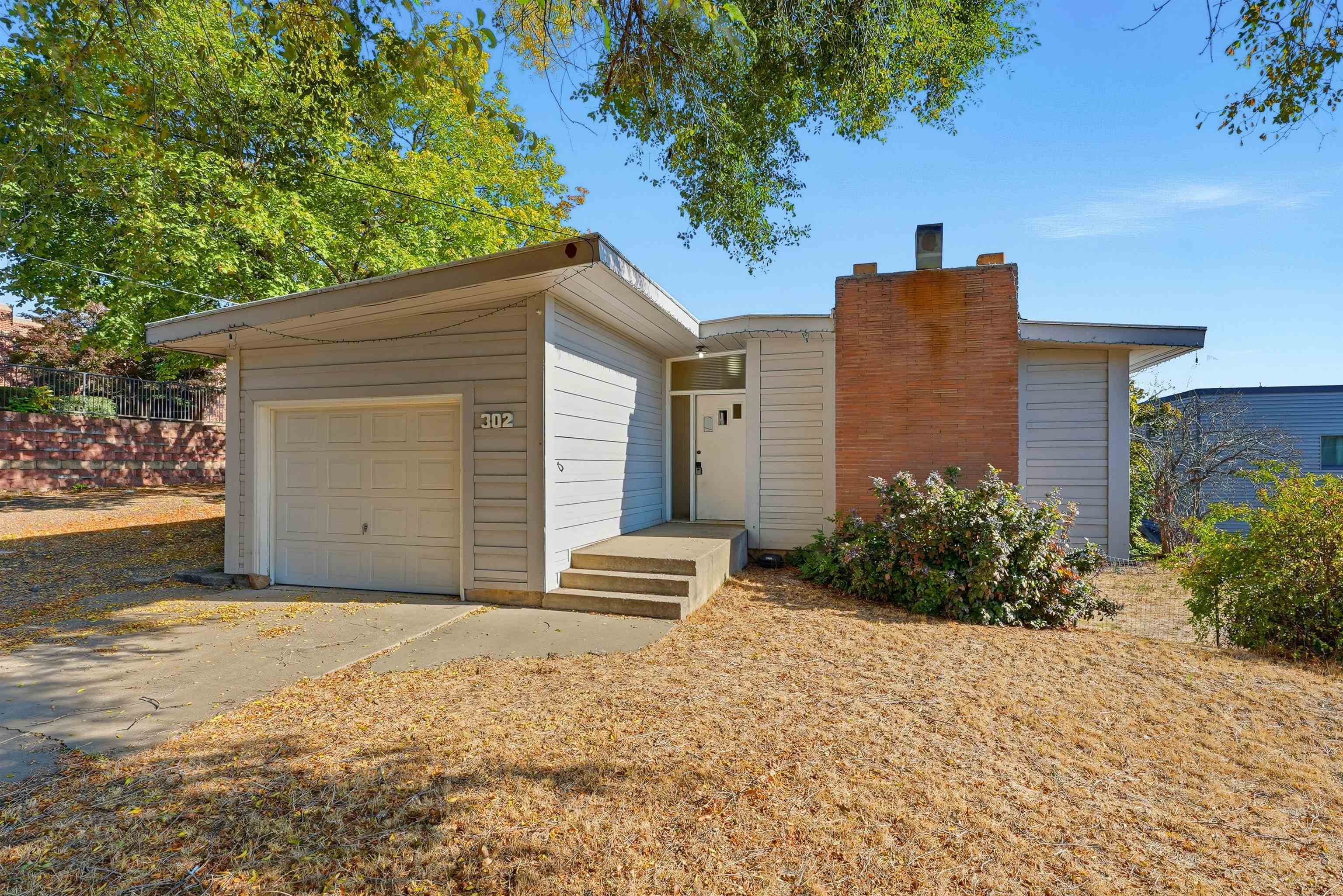 Homes for sale in Spokane Valley, WA | 302 N Argonne Rd, Spokane Valley, WA 99212 | MLS# 202424673