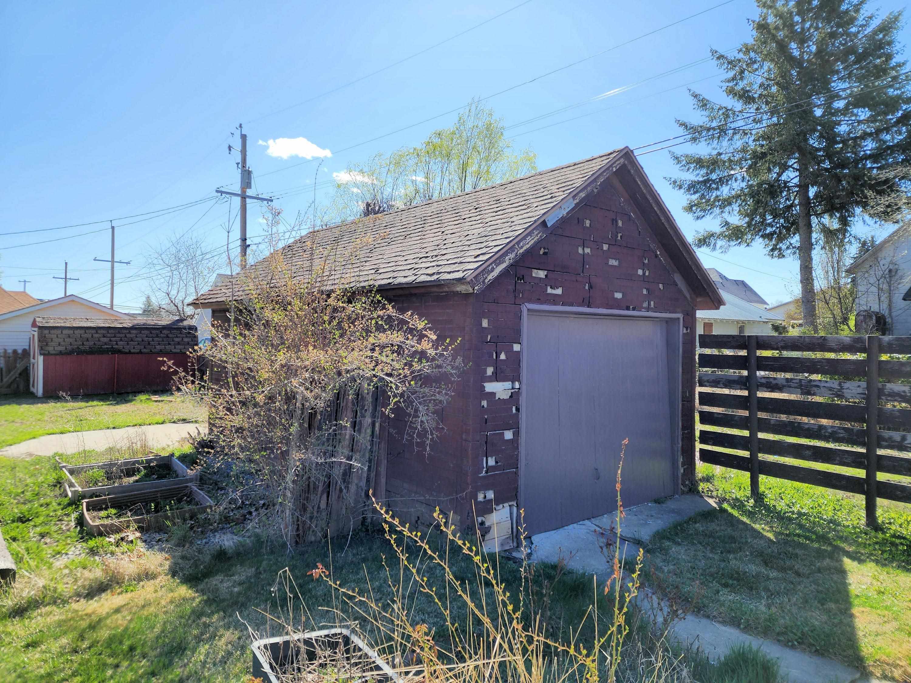 Homes for sale in Davenport, WA | 809 Marshall St, Davenport, WA 99122 | MLS# 202511101